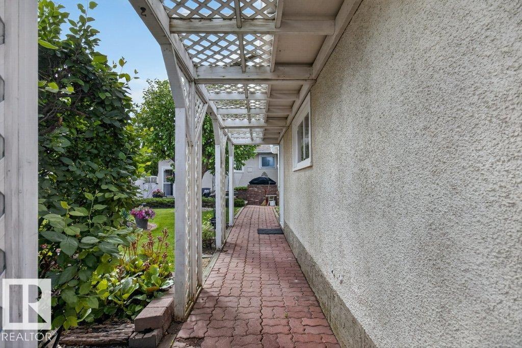 Photo 45 at 6616 95 Avenue NW, Ottewell, Edmonton