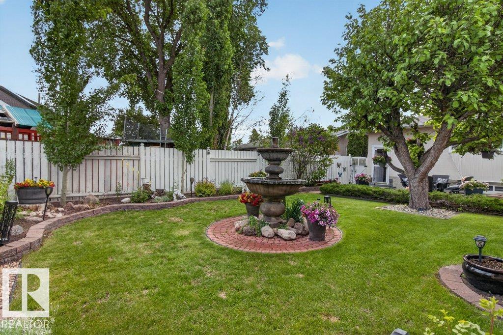 Photo 46 at 6616 95 Avenue NW, Ottewell, Edmonton