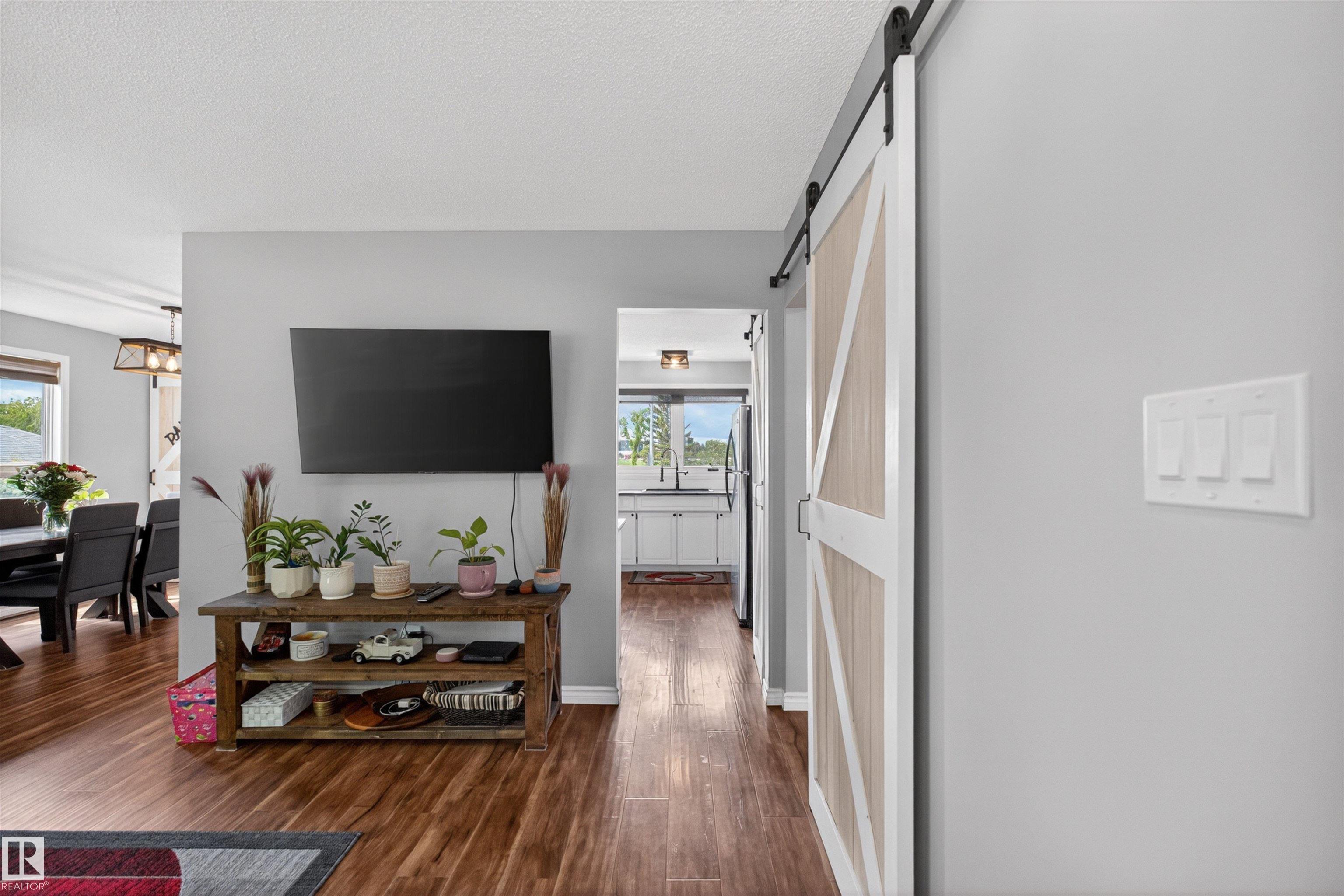 Photo 9 at 14708 65 Street NW, Mcleod, Edmonton