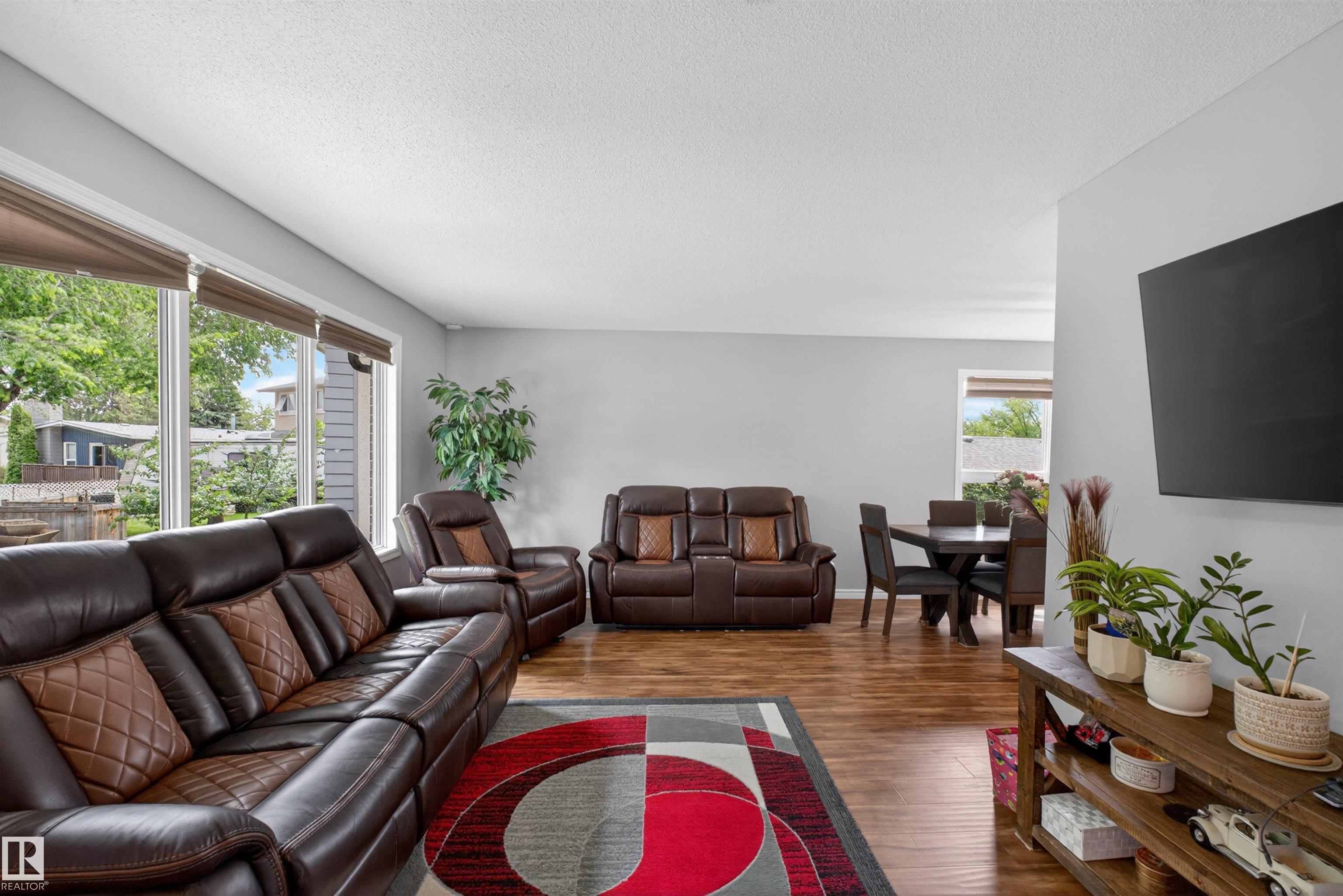 Photo 10 at 14708 65 Street NW, Mcleod, Edmonton