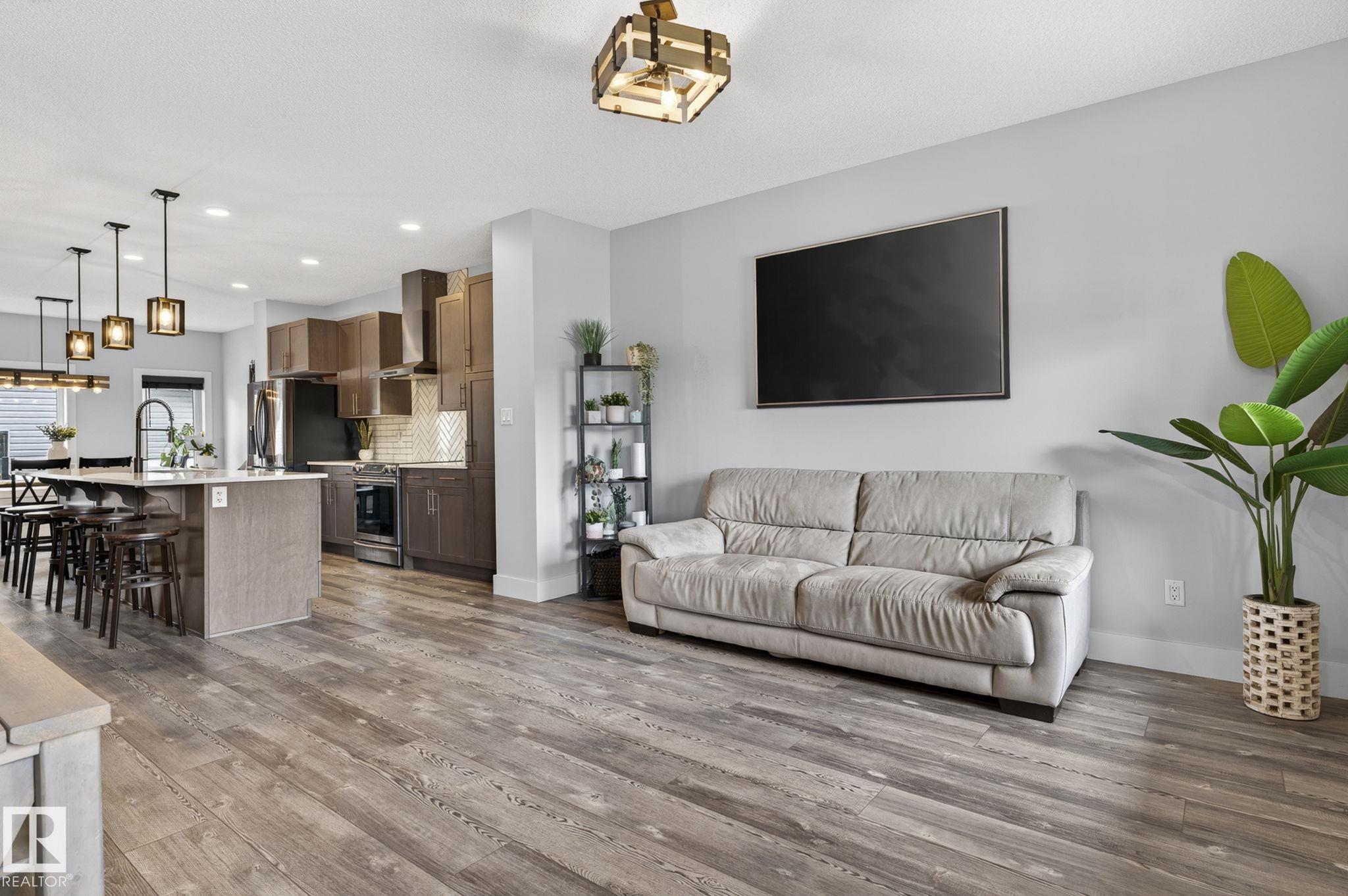 17733 64a Street NW, McConachie Area, Edmonton