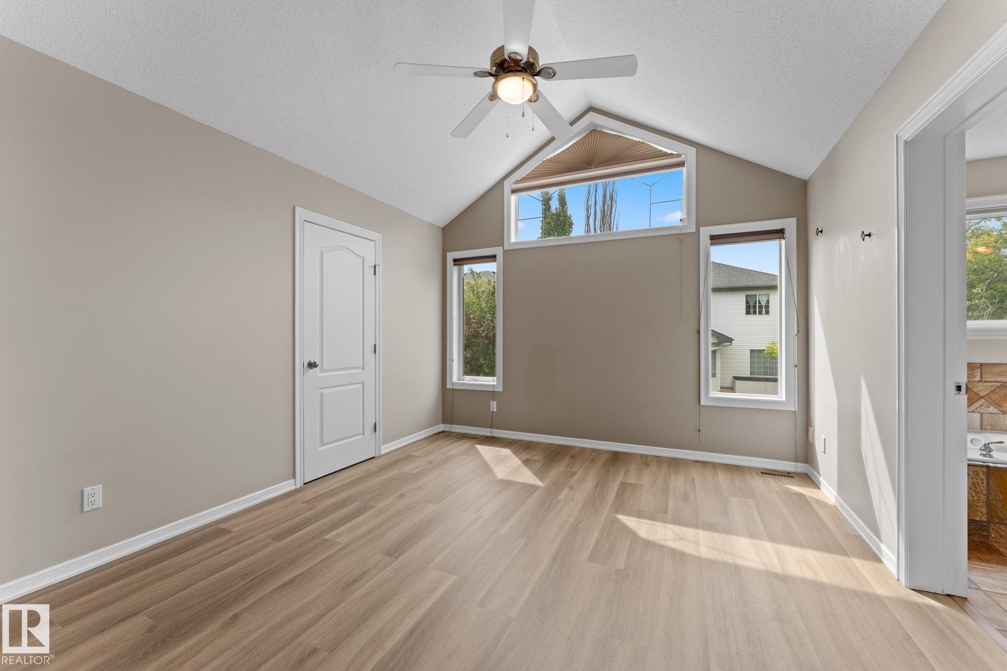 1611 Forbes Way NW, Falconer Heights, Edmonton