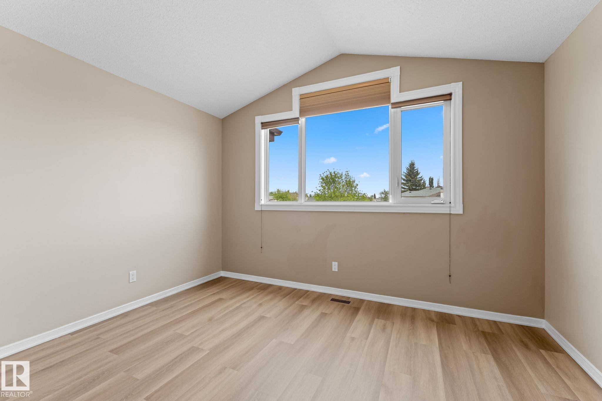 Photo 34 at 1611 Forbes Way NW, Falconer Heights, Edmonton