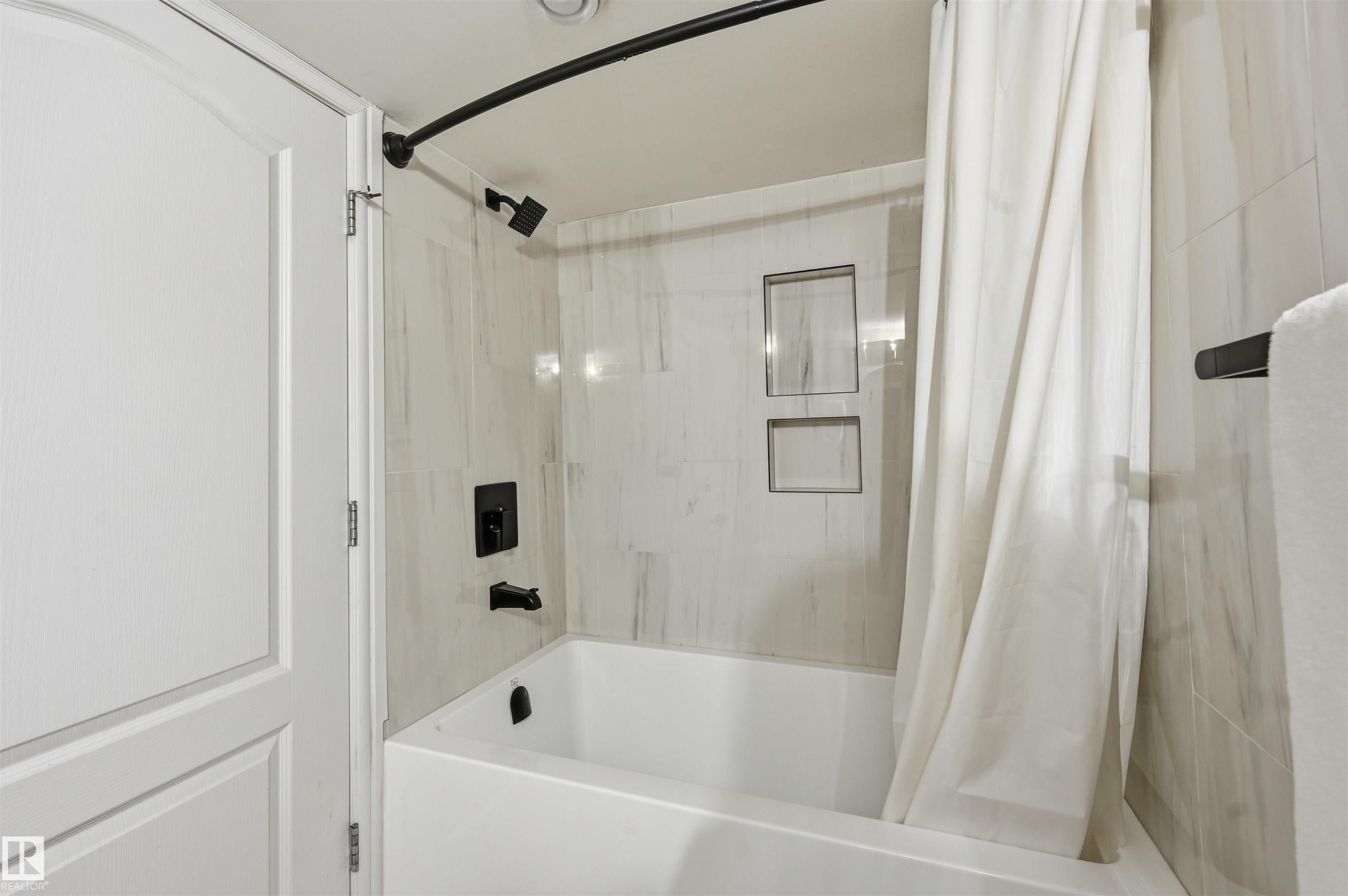 Photo 63 at 926 Thompson Place NW, Terwillegar Towne, Edmonton