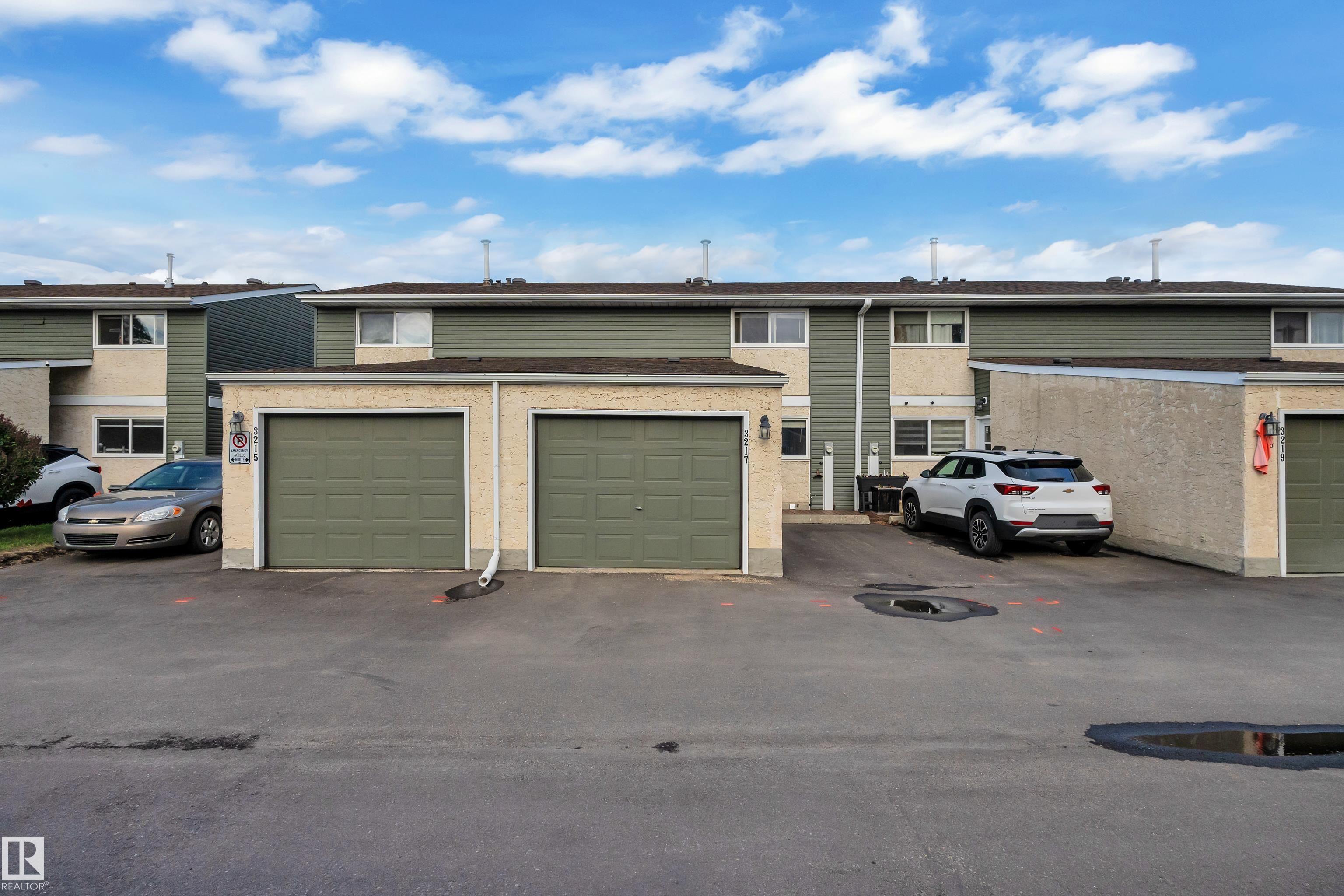 3217 132a Avenue NW, Belmont, Edmonton