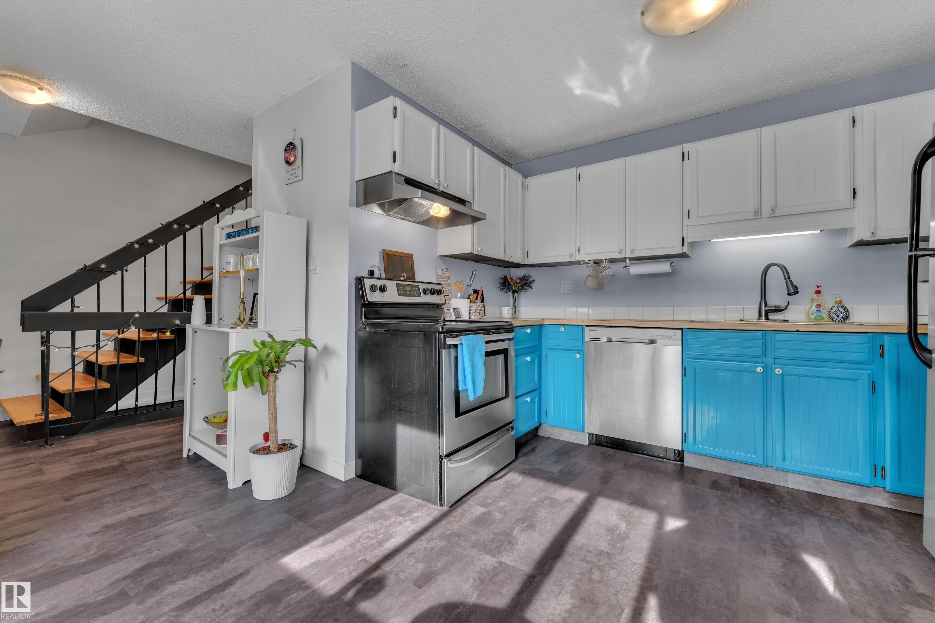 Photo 9 at 3217 132a Avenue NW, Belmont, Edmonton