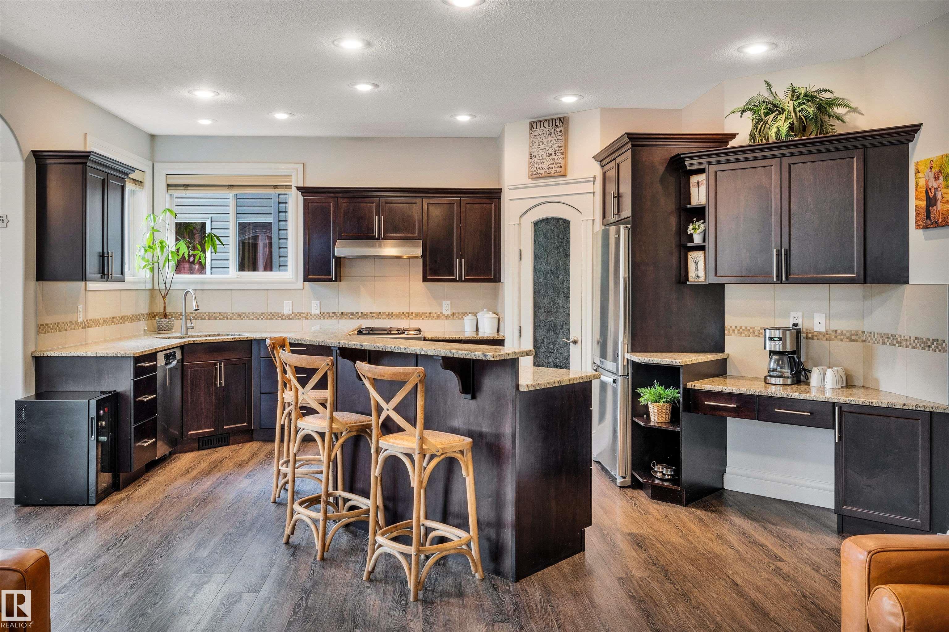 Photo 13 at 11935 21 Avenue SW, Rutherford, Edmonton