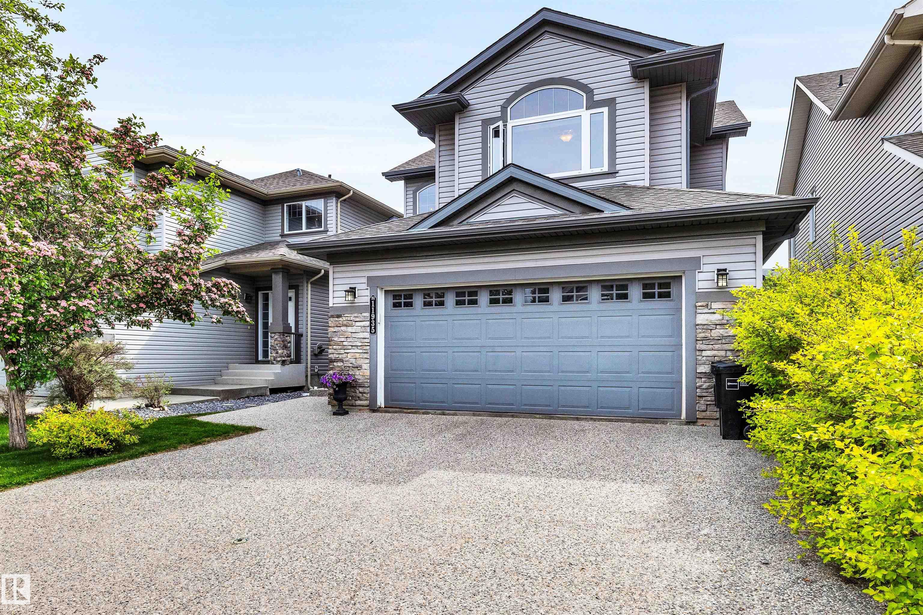 11935 21 Avenue SW, Rutherford, Edmonton