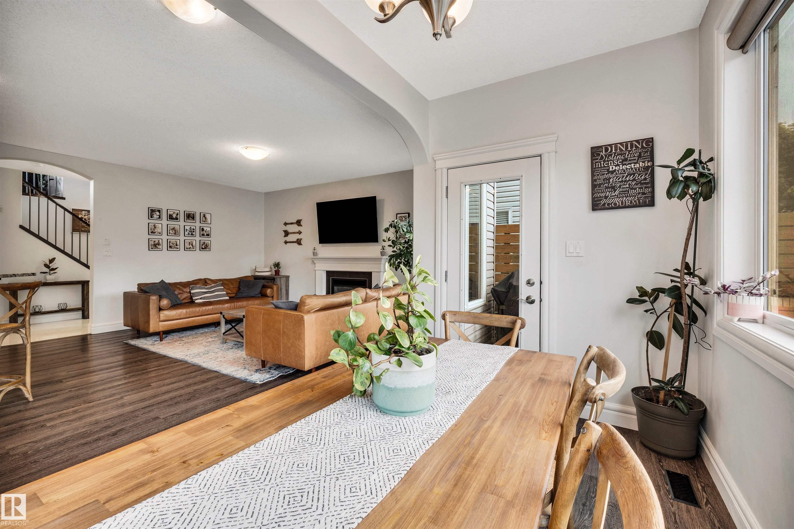 Photo 22 at 11935 21 Avenue SW, Rutherford, Edmonton