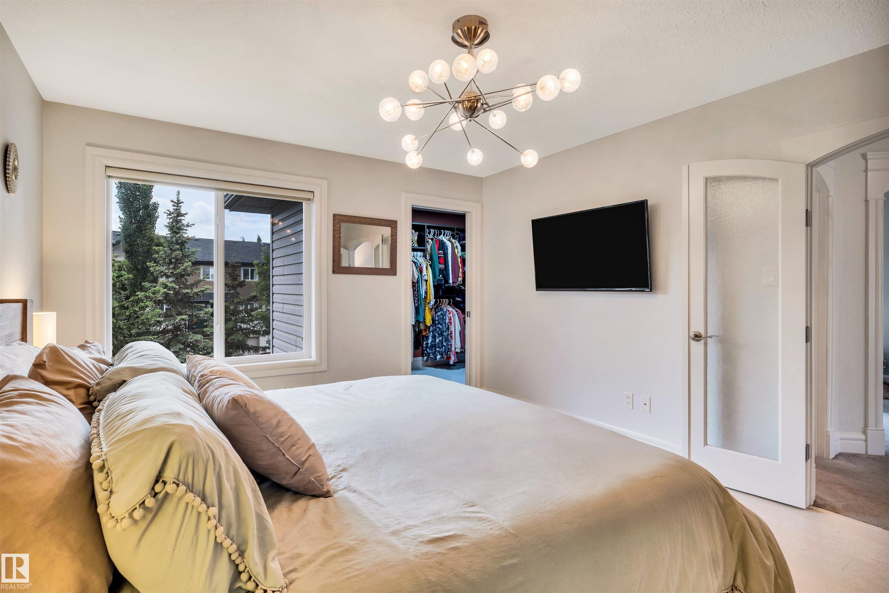 Photo 33 at 11935 21 Avenue SW, Rutherford, Edmonton