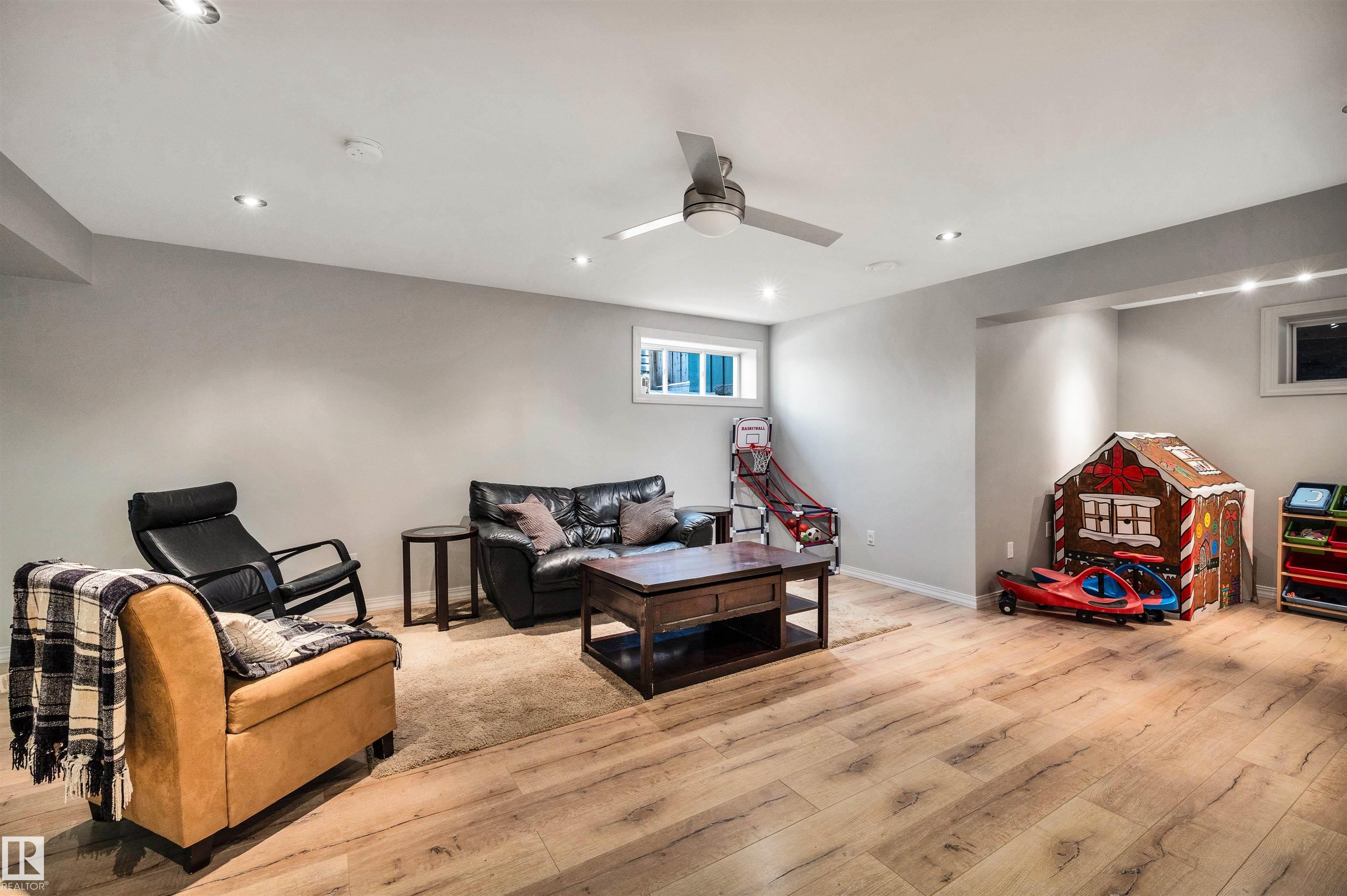 Photo 47 at 11935 21 Avenue SW, Rutherford, Edmonton