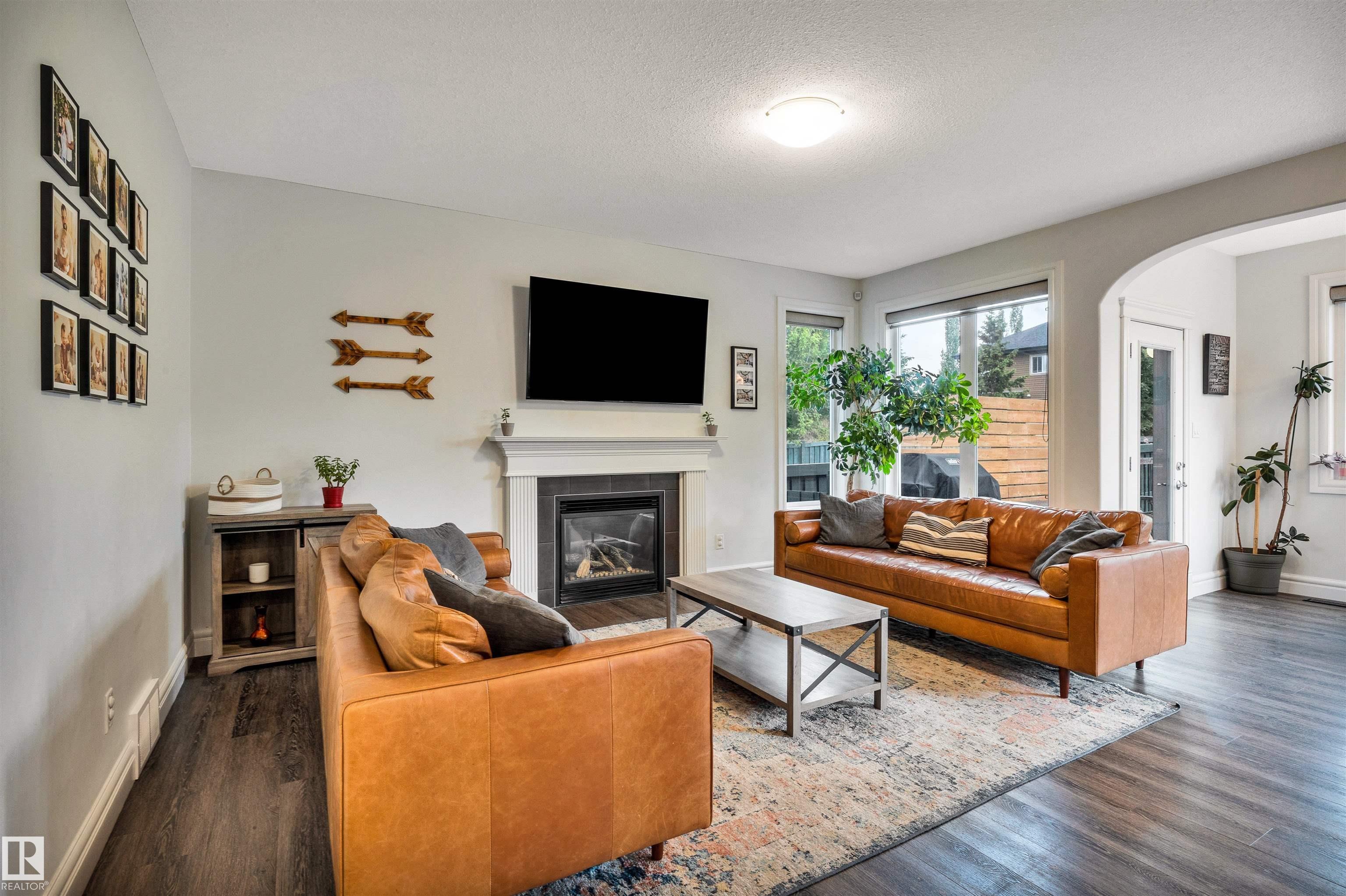 Photo 9 at 11935 21 Avenue SW, Rutherford, Edmonton