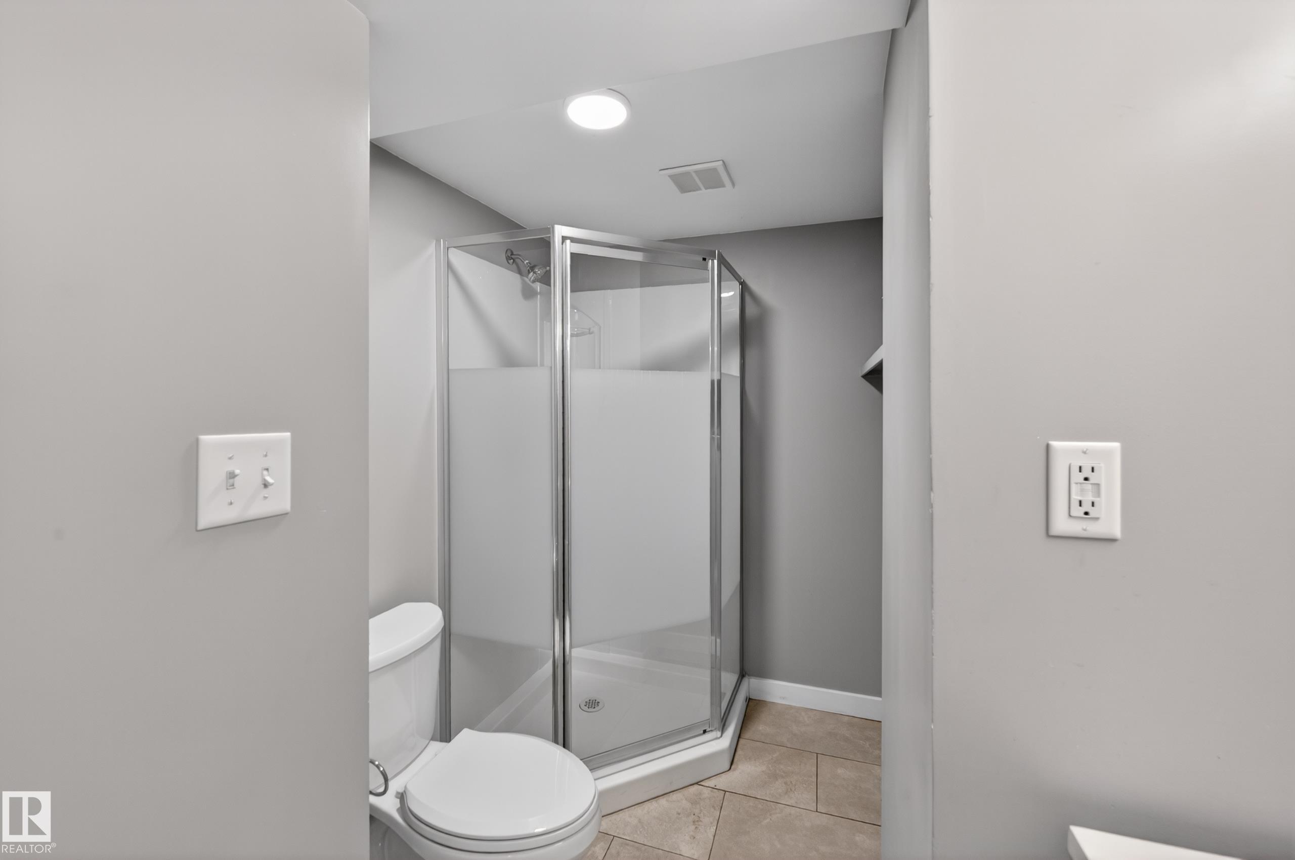 Photo 37 at 15115 22 Street NW, Fraser, Edmonton