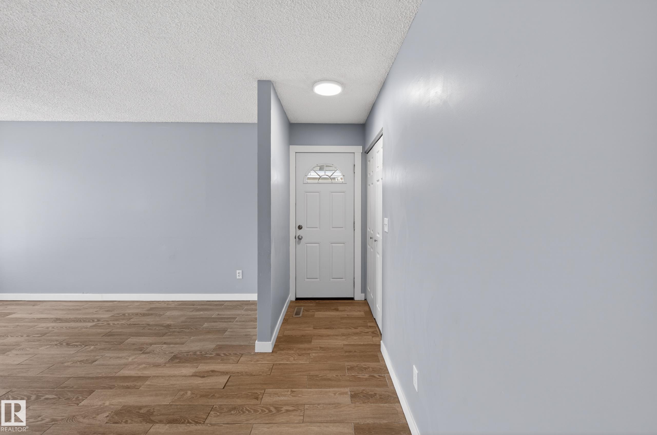 Photo 6 at 15115 22 Street NW, Fraser, Edmonton