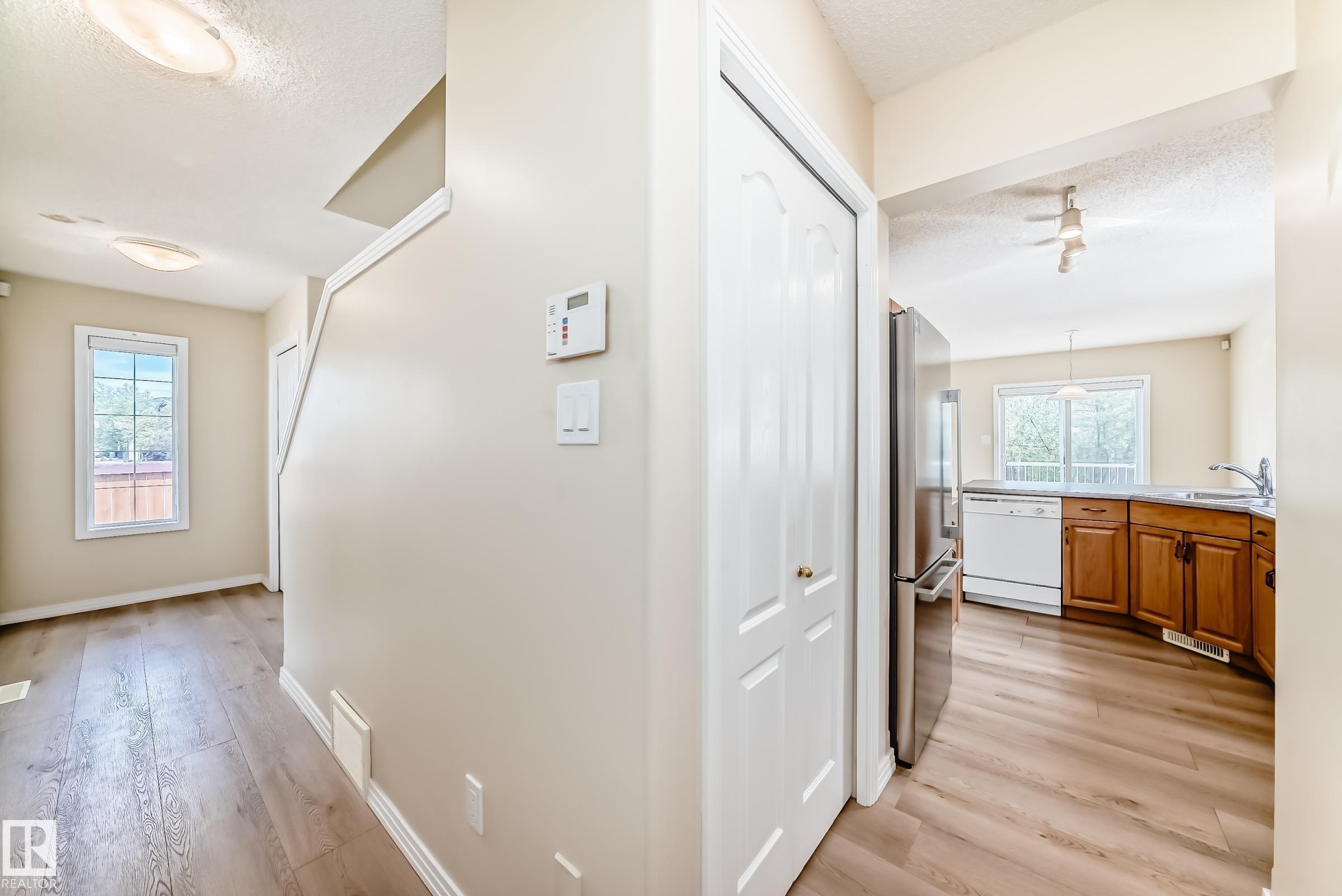 Photo 14 at 3711 22a Street NW, Wild Rose, Edmonton