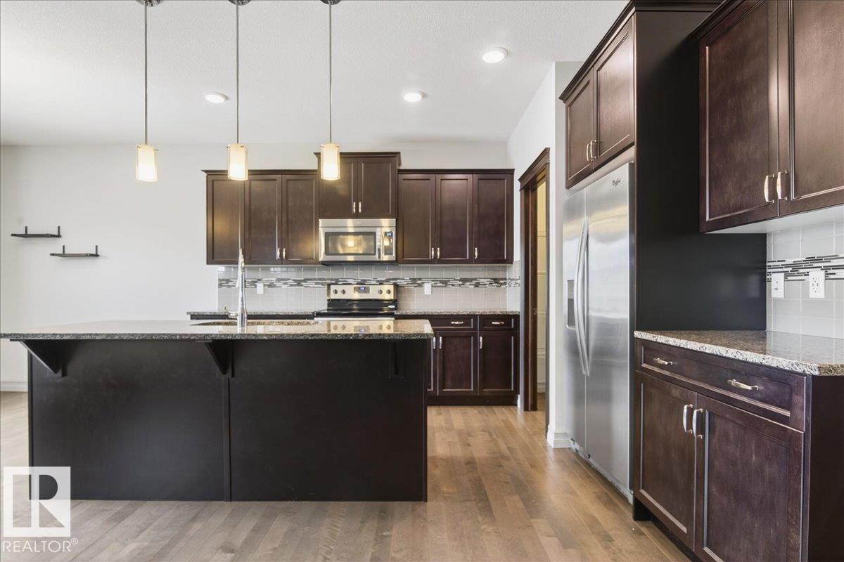Photo 11 at 5912 19 Avenue SW, Walker, Edmonton