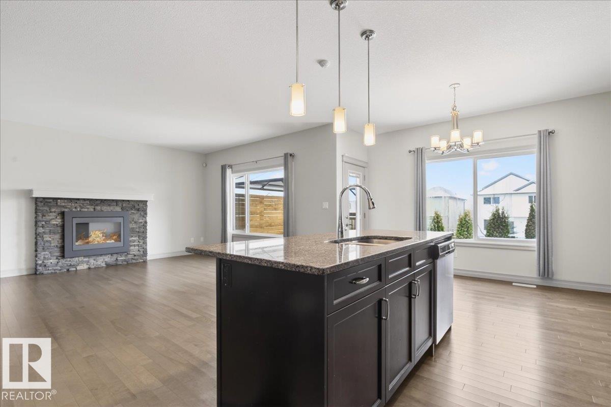 Photo 12 at 5912 19 Avenue SW, Walker, Edmonton