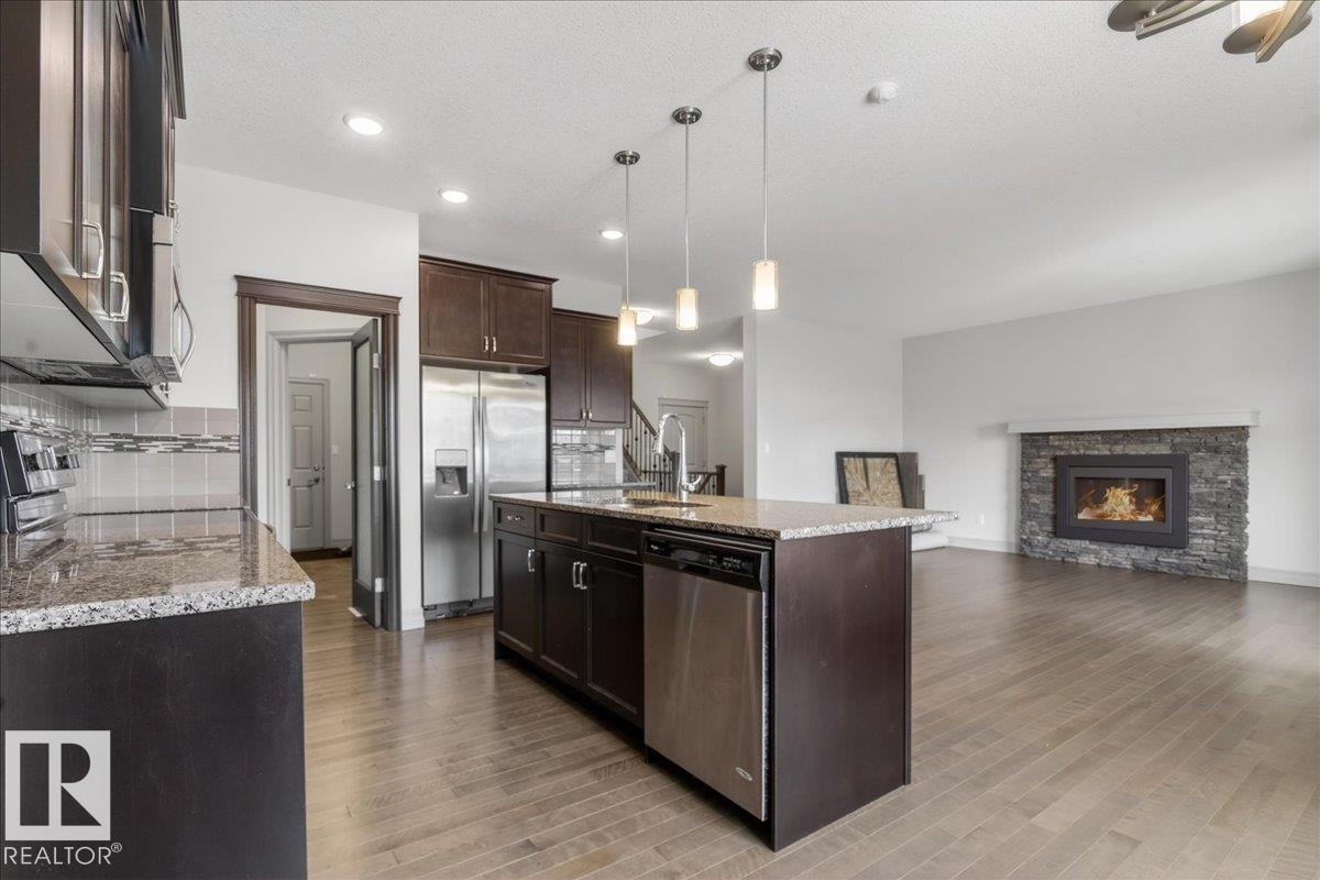 Photo 13 at 5912 19 Avenue SW, Walker, Edmonton