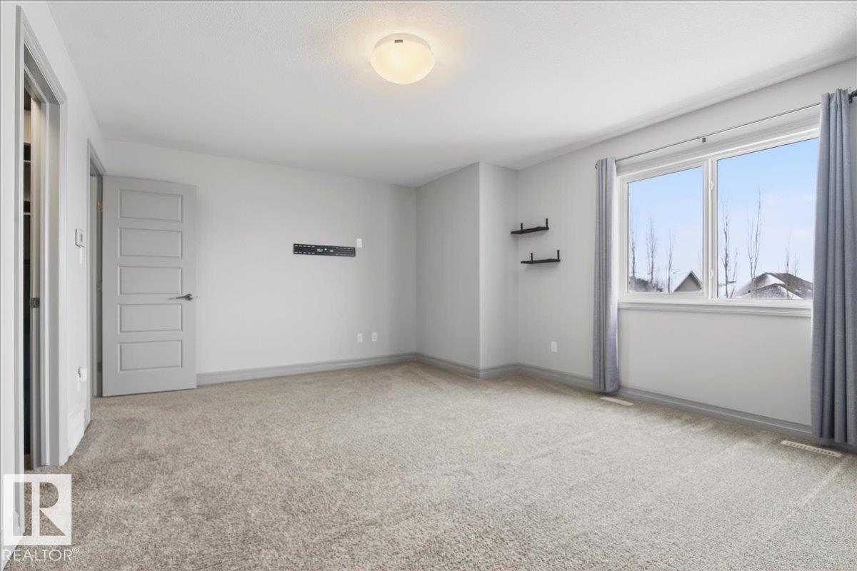 Photo 34 at 5912 19 Avenue SW, Walker, Edmonton