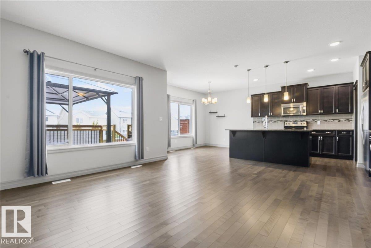 Photo 7 at 5912 19 Avenue SW, Walker, Edmonton