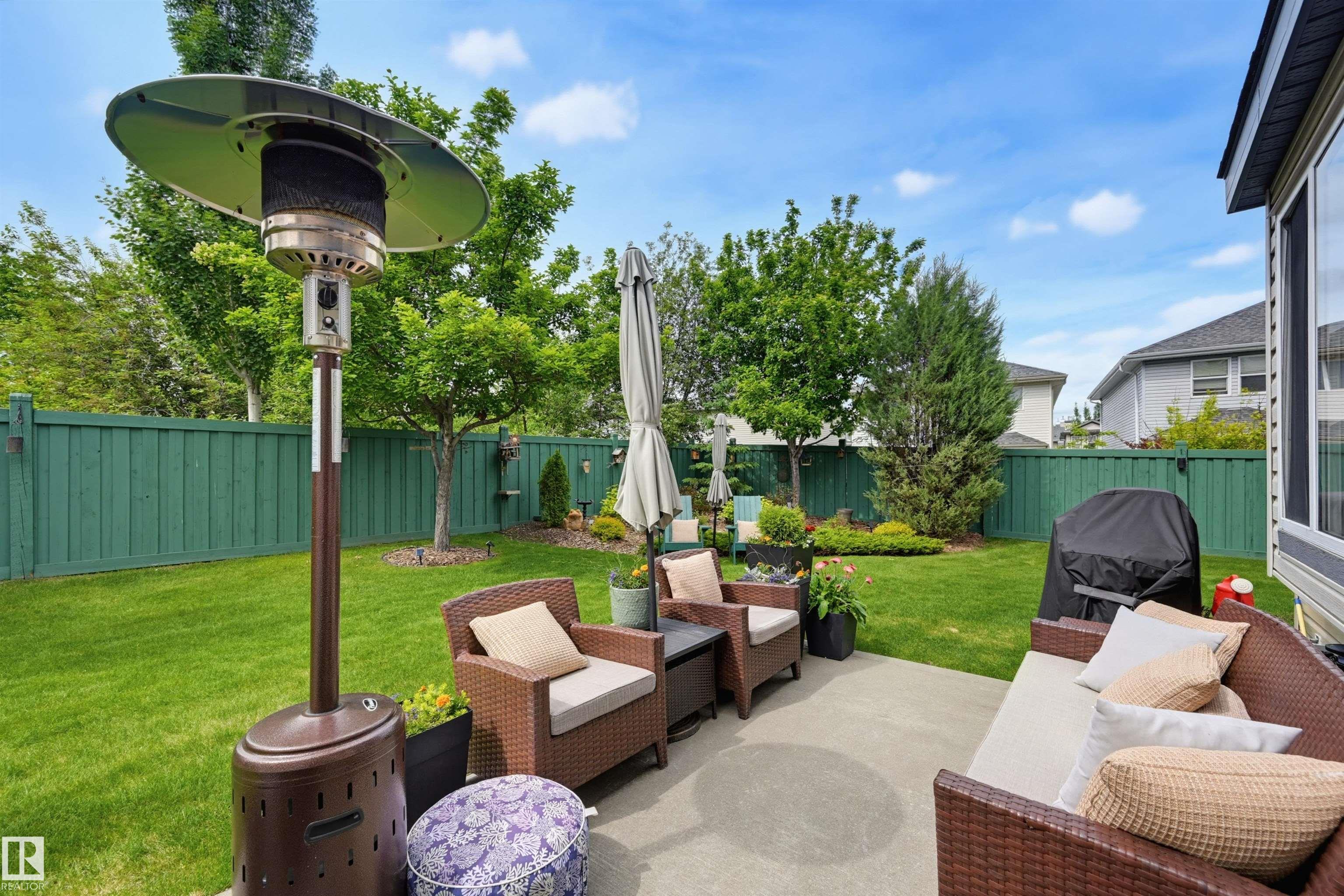 Photo 15 at 60 - 2565 Hanna Crescent NW, Haddow, Edmonton
