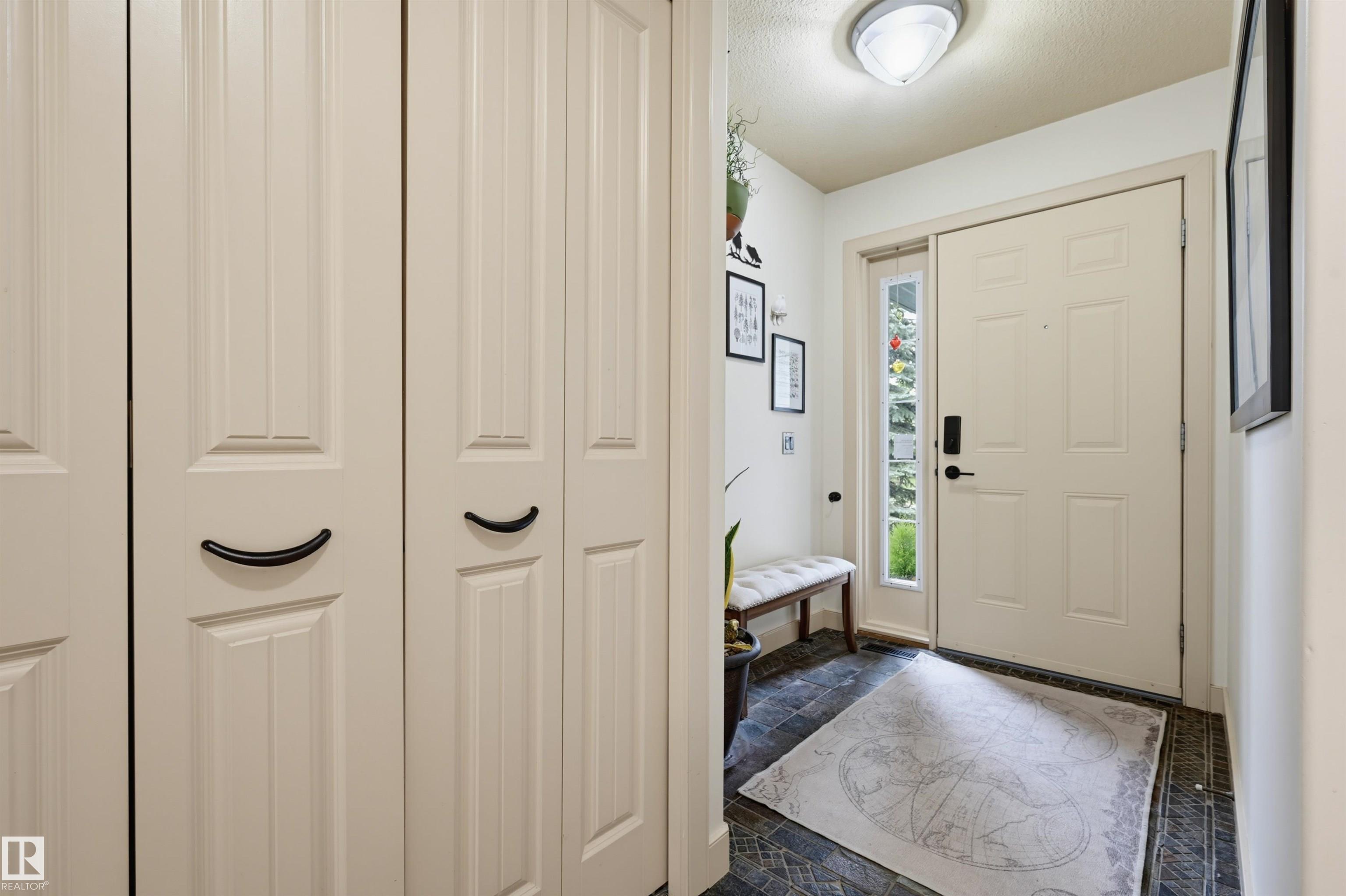 Photo 17 at 60 - 2565 Hanna Crescent NW, Haddow, Edmonton