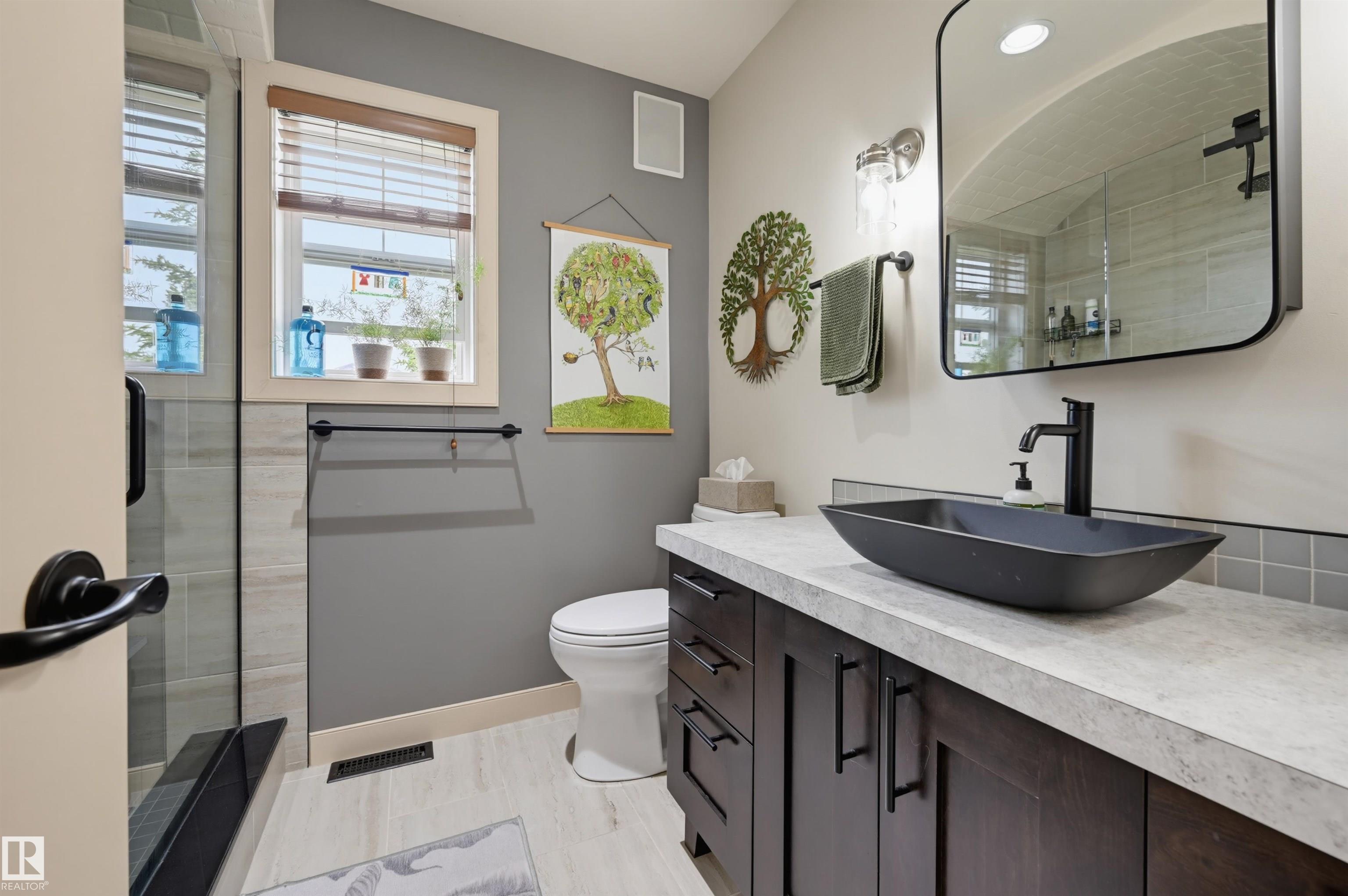 Photo 25 at 60 - 2565 Hanna Crescent NW, Haddow, Edmonton