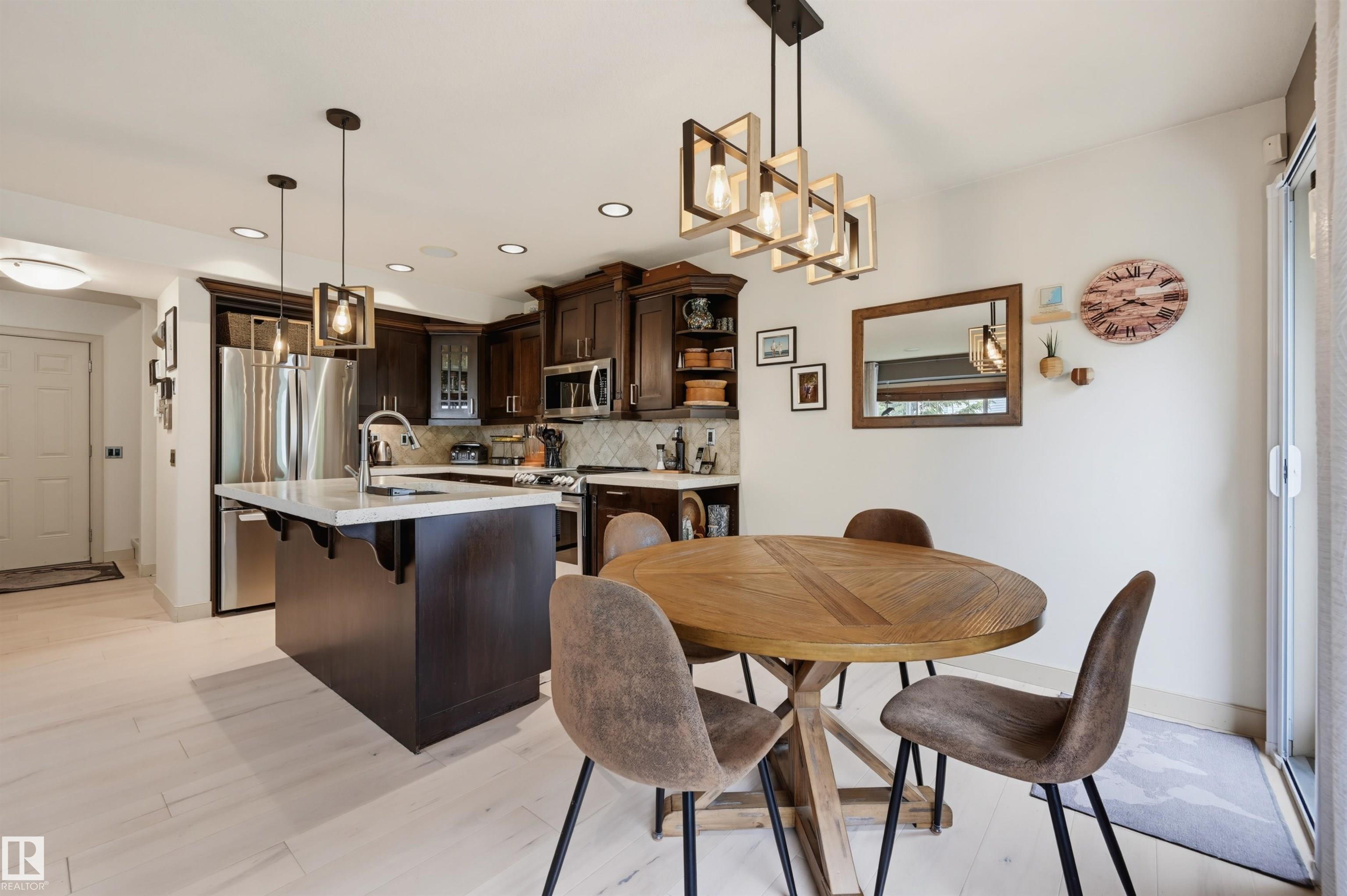 Photo 8 at 60 - 2565 Hanna Crescent NW, Haddow, Edmonton