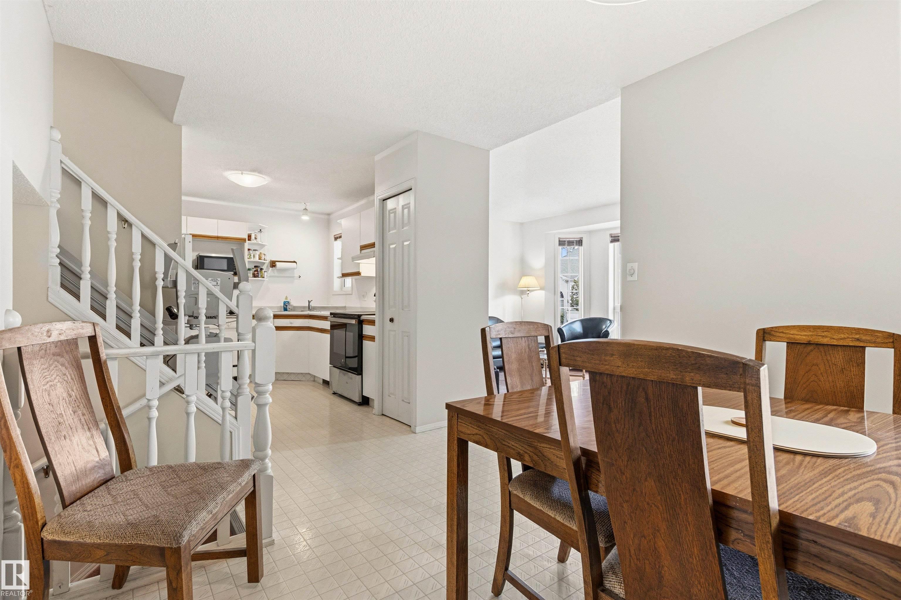 Photo 10 at 12 - 3311 58 Street NW, Tawa, Edmonton