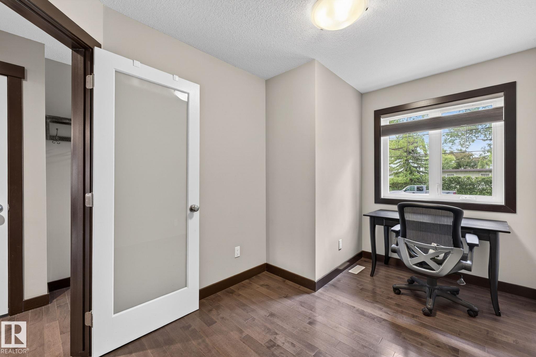Photo 20 at 8506 80 Avenue NW, King Edward Park, Edmonton