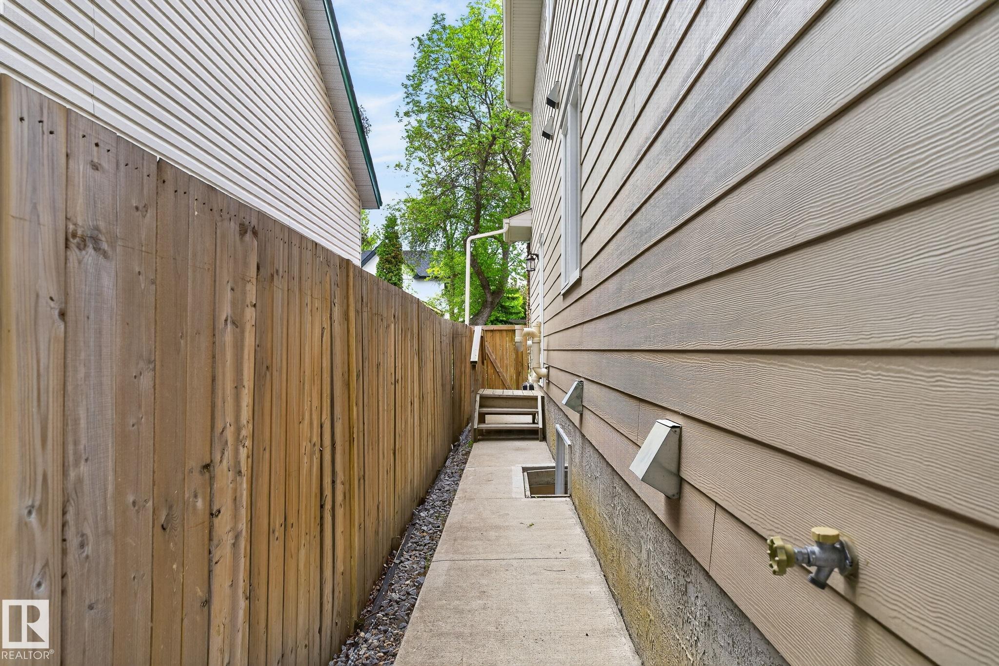 Photo 42 at 8506 80 Avenue NW, King Edward Park, Edmonton