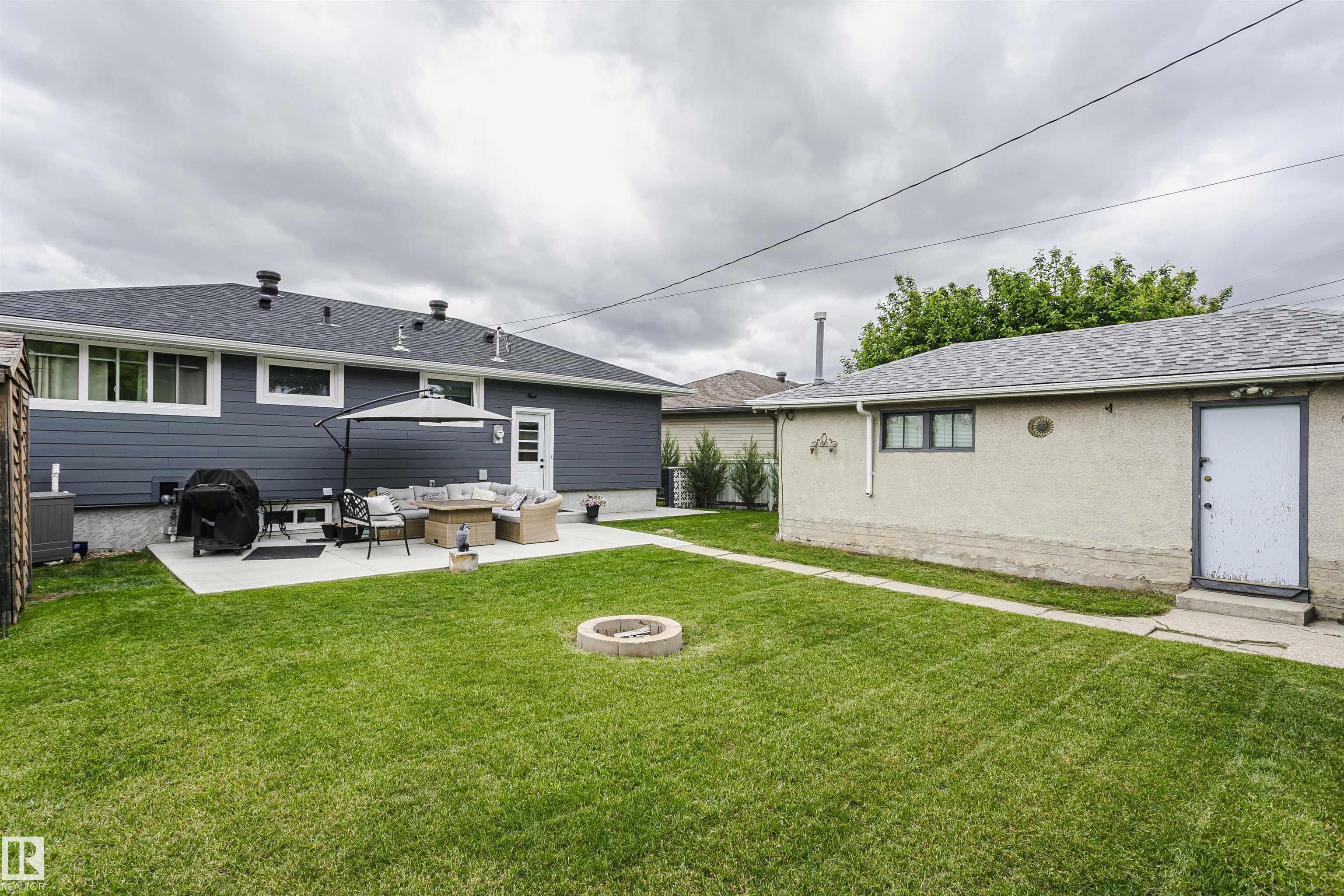 Photo 39 at 8628 64 Avenue NW, Argyll, Edmonton