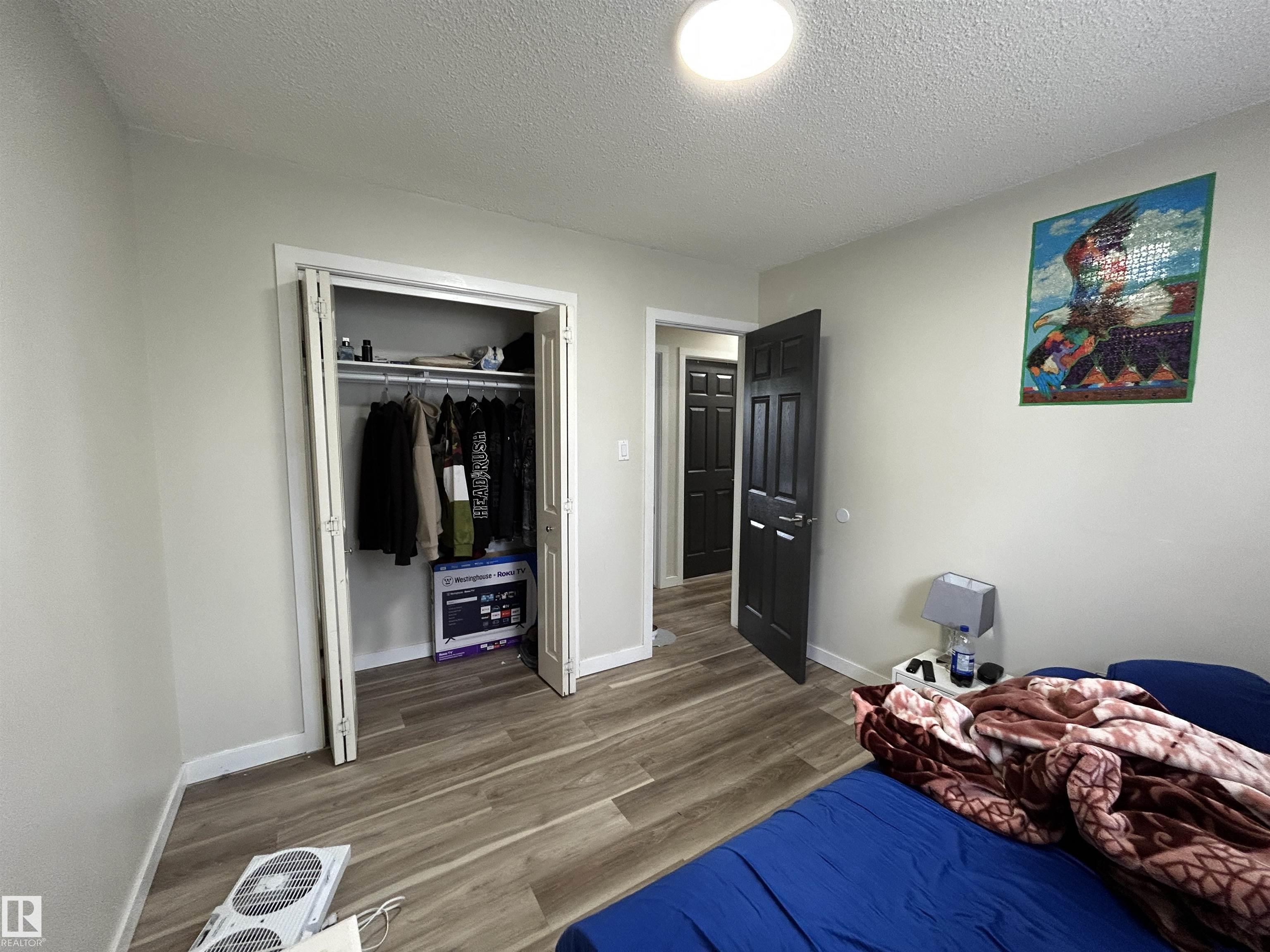 Photo 11 at 10924 30 Street NW, Rundle Heights, Edmonton