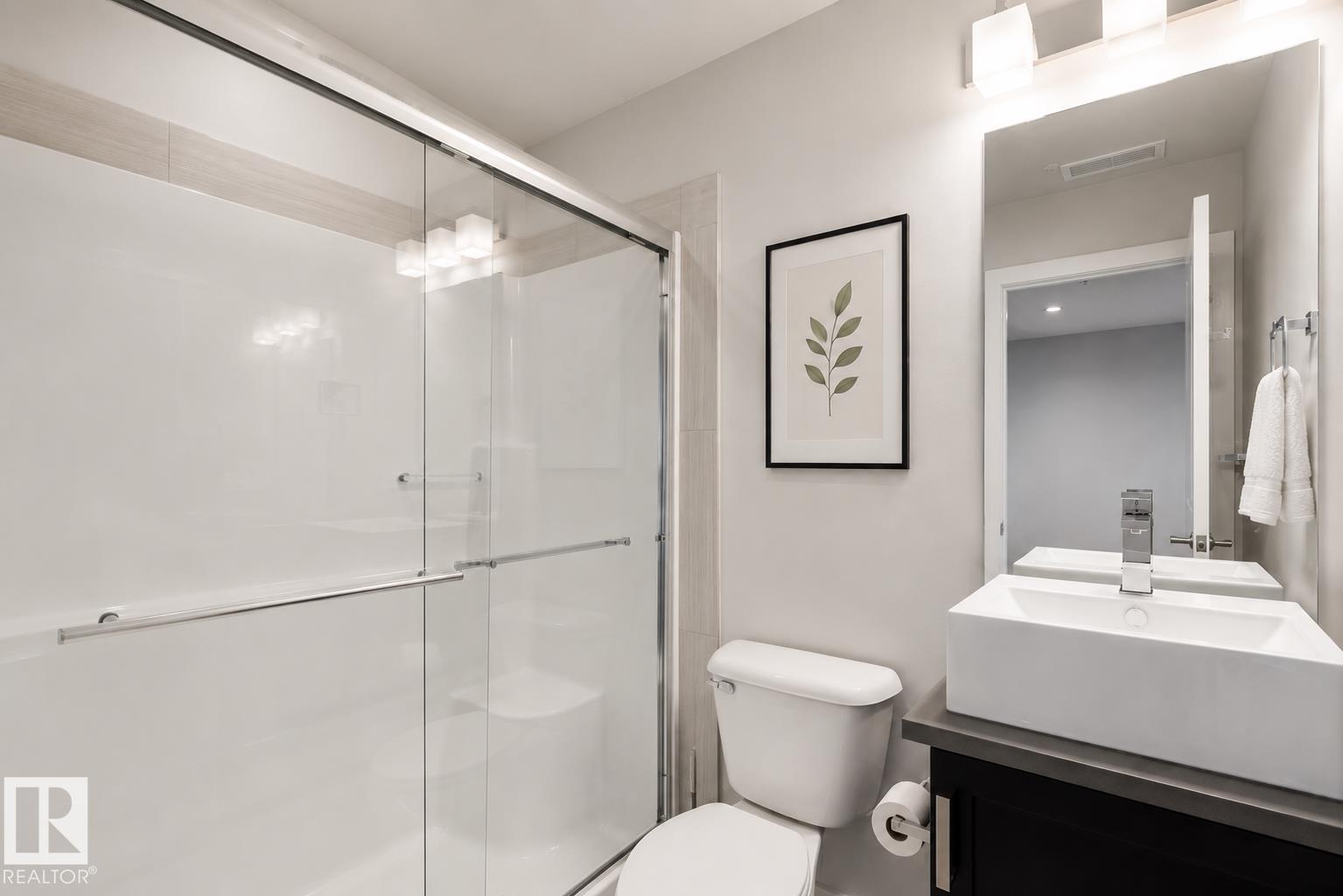 Photo 10 at 809 - 10238 103 Street NW, Downtown, Edmonton
