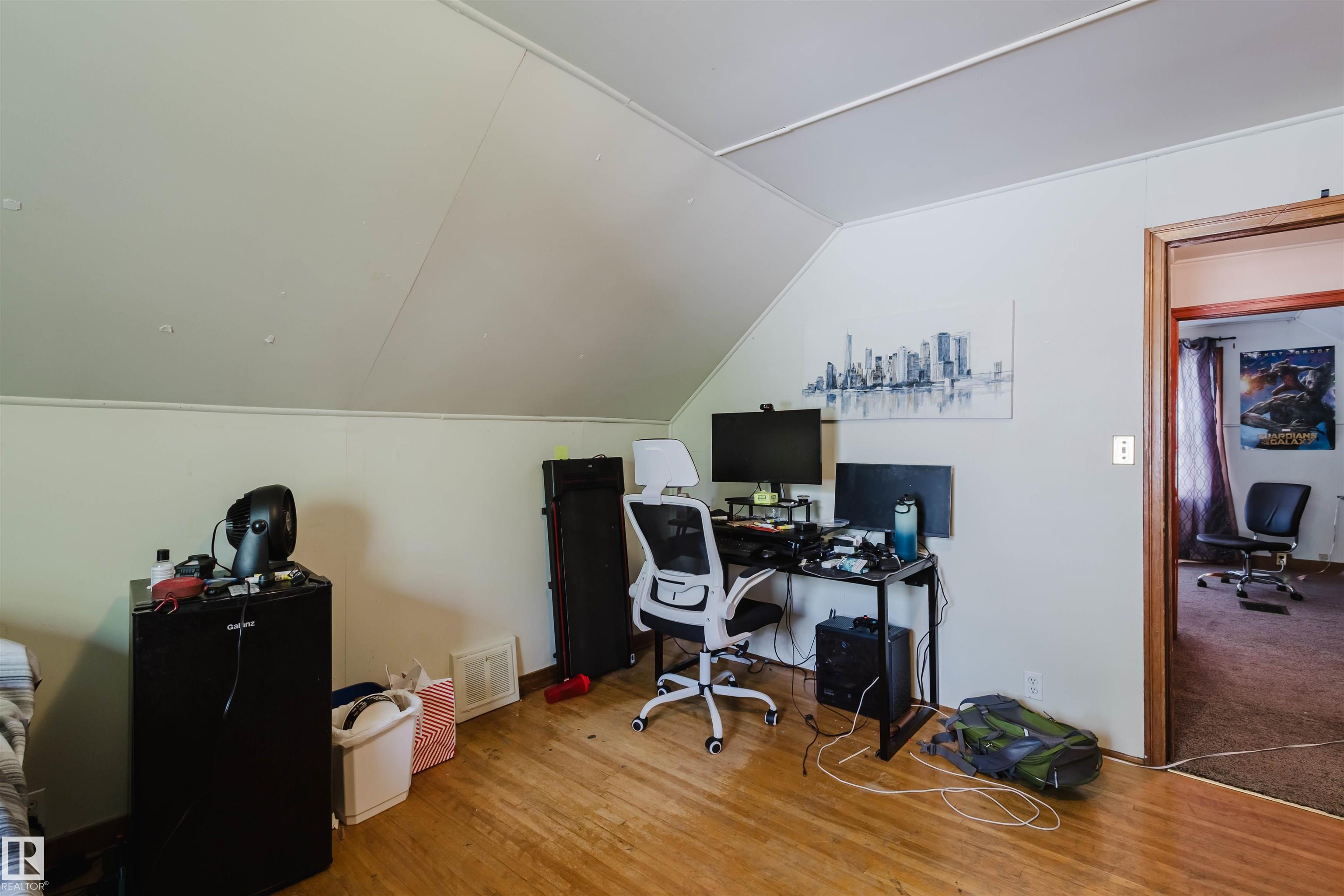 Photo 16 at 7230 112 Street NW, McKernan, Edmonton