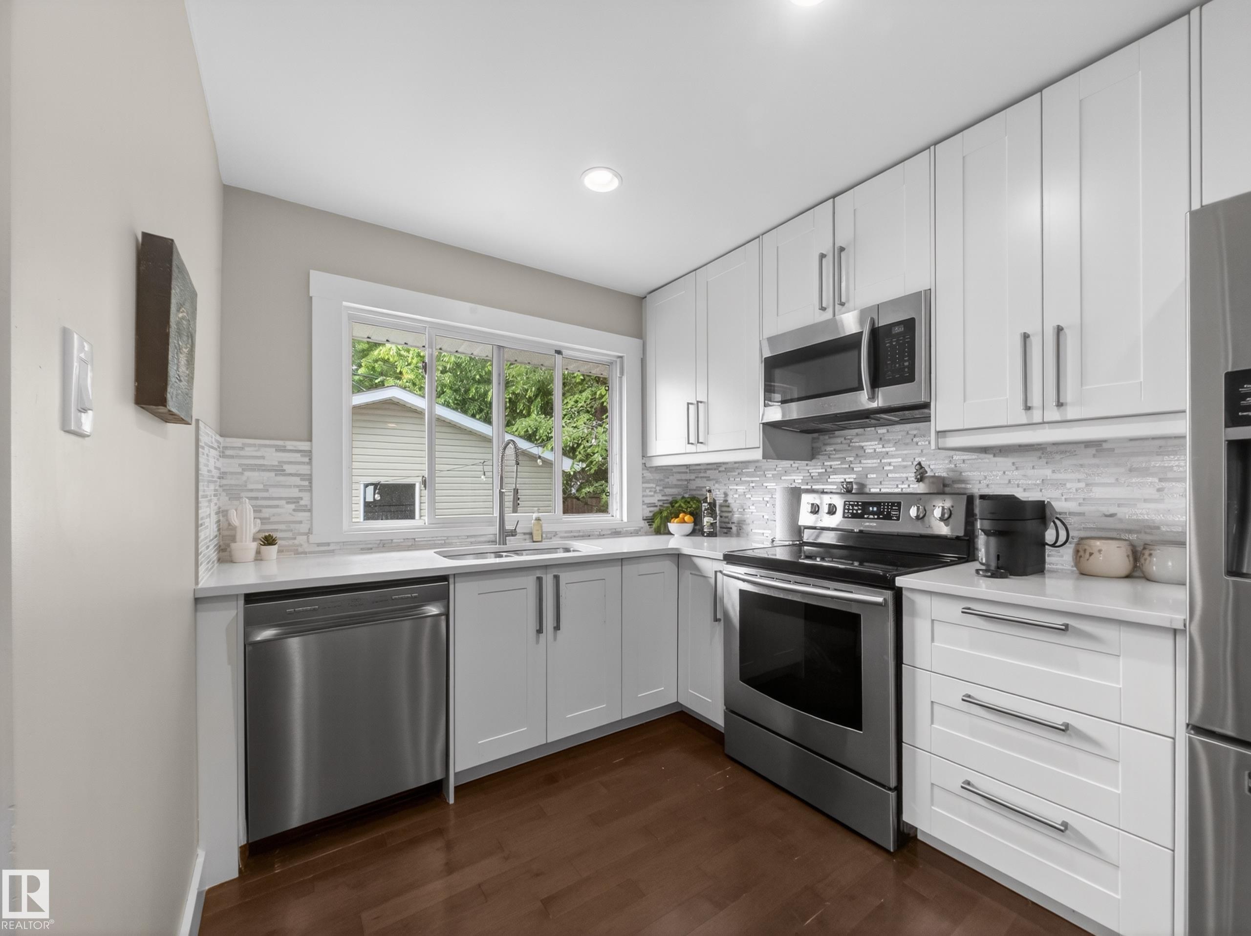 Photo 15 at 15803 83 Avenue NW, Lynnwood, Edmonton