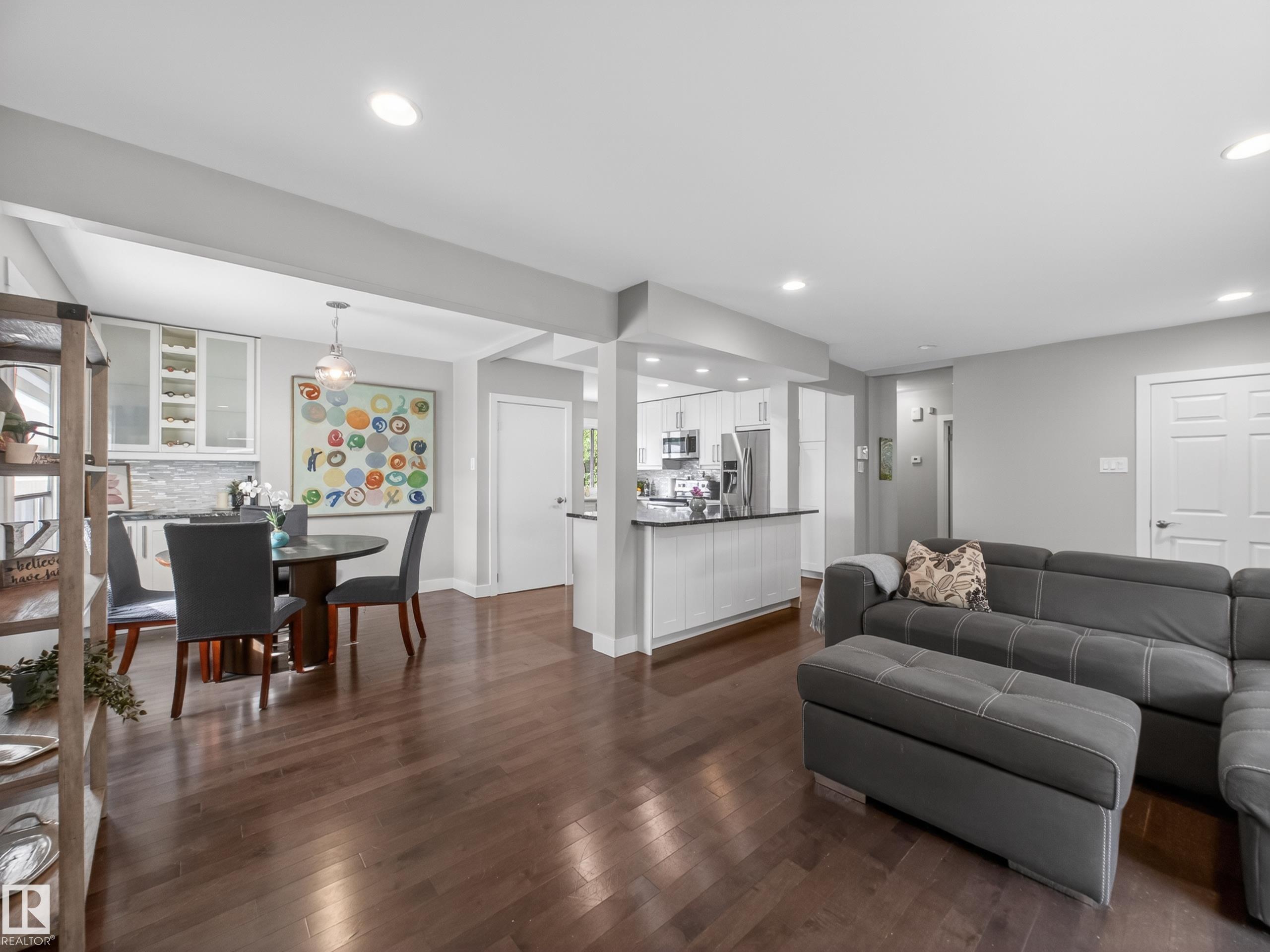 Photo 8 at 15803 83 Avenue NW, Lynnwood, Edmonton