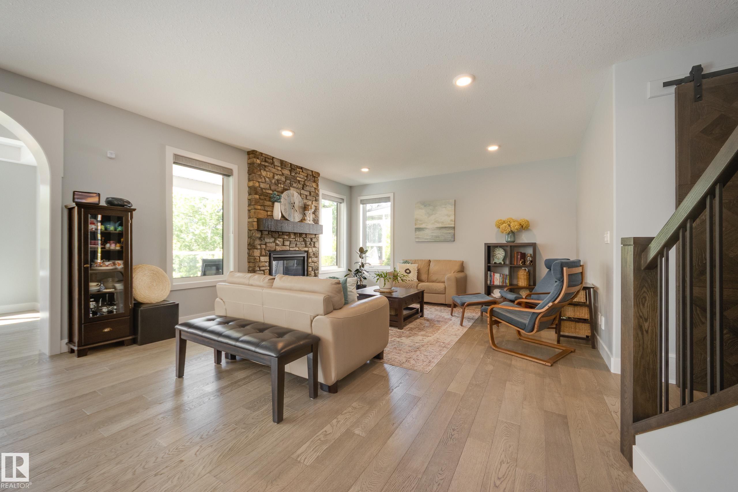 1314 Clement Court NW, Cameron Heights, Edmonton