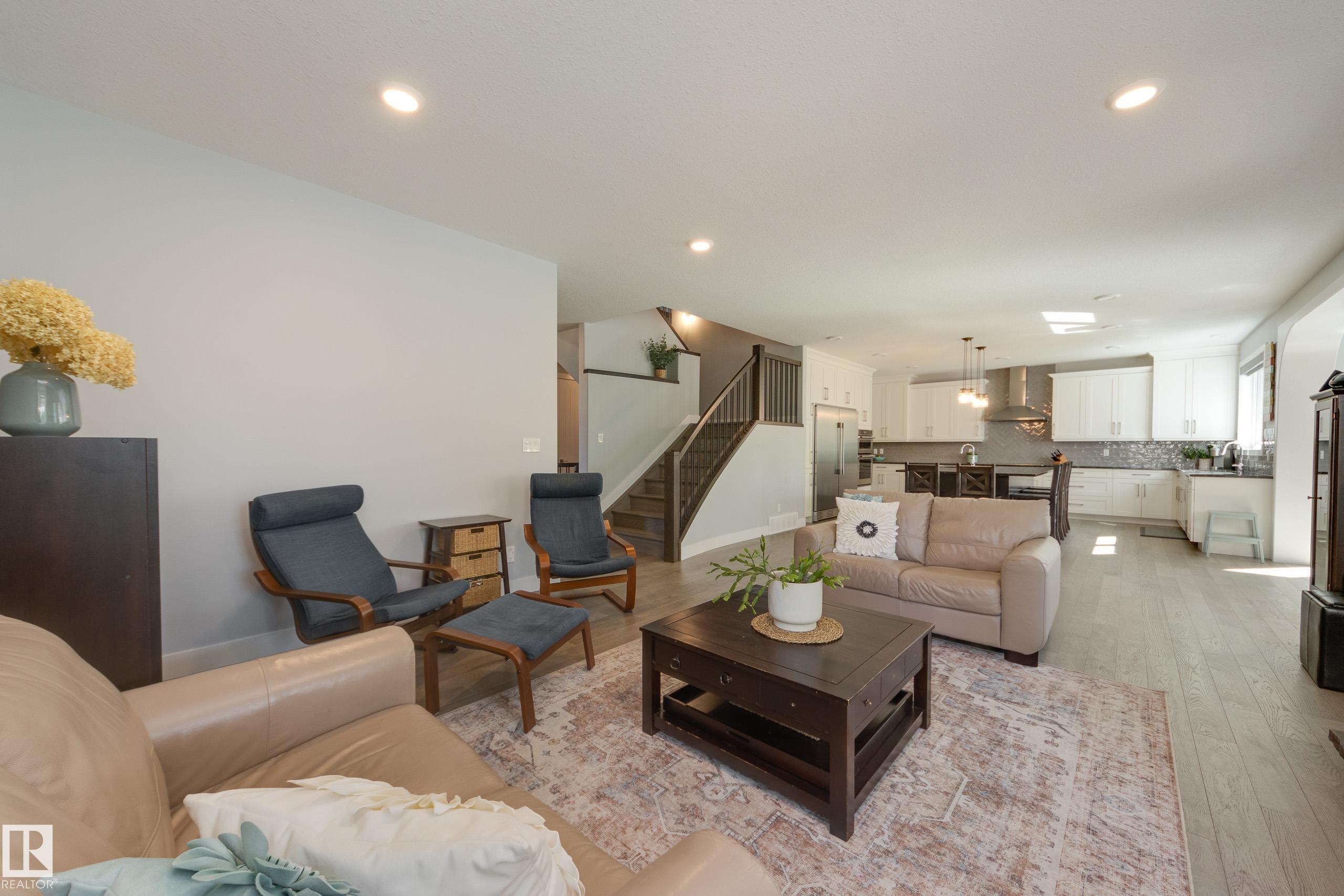 Photo 9 at 1314 Clement Court NW, Cameron Heights, Edmonton