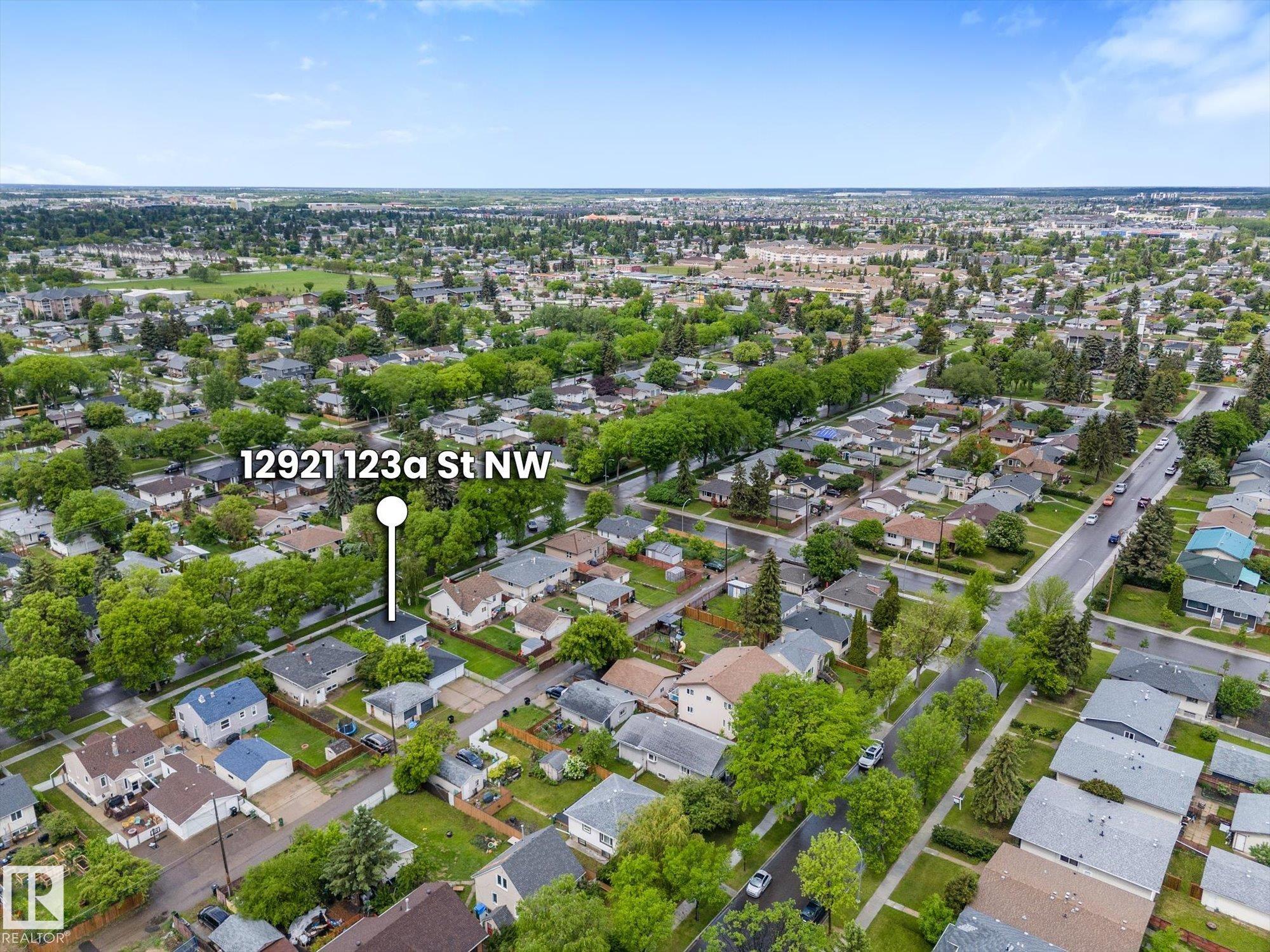 Photo 37 at 12921 123a Street NW, Calder, Edmonton