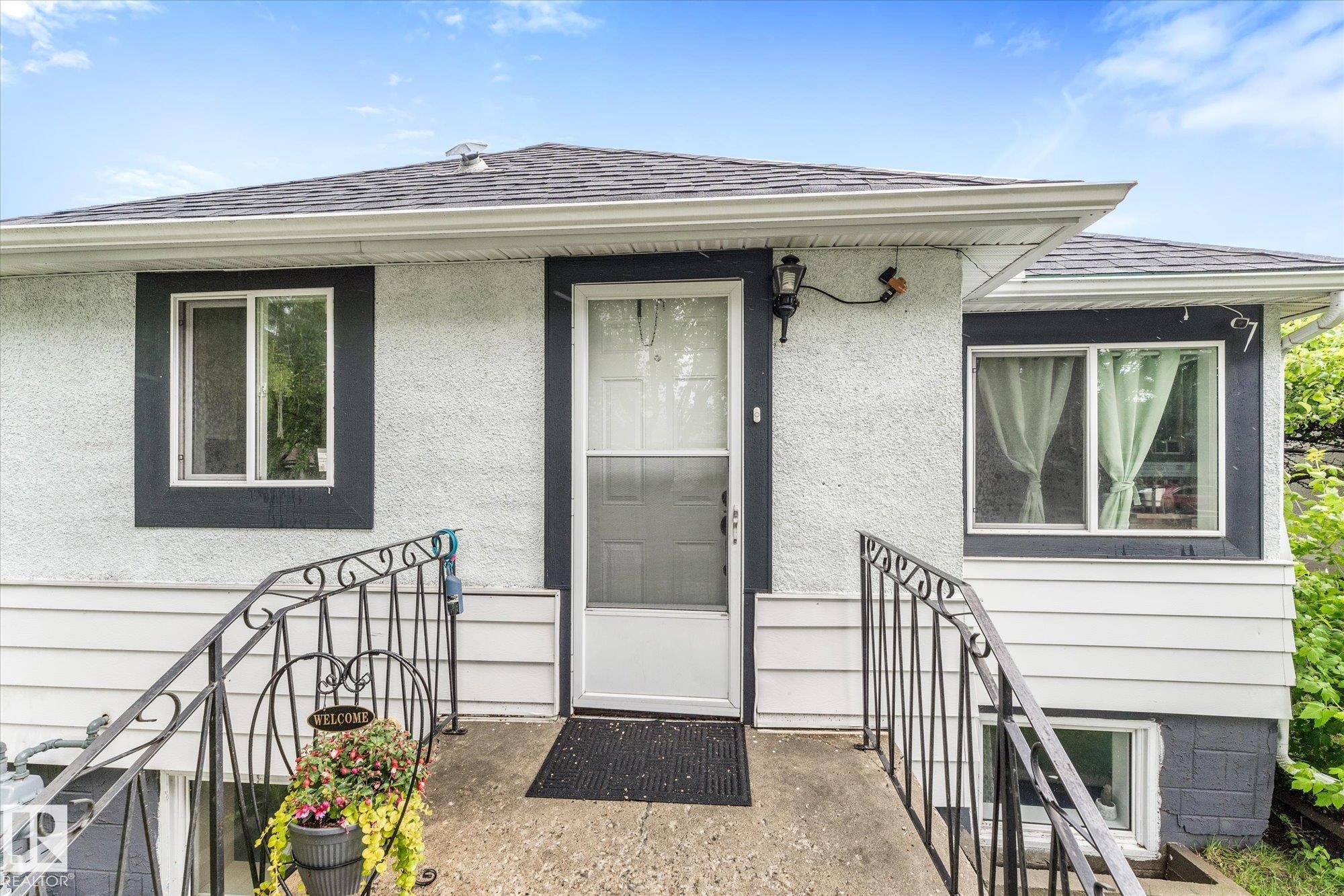 12921 123a Street NW, Calder, Edmonton