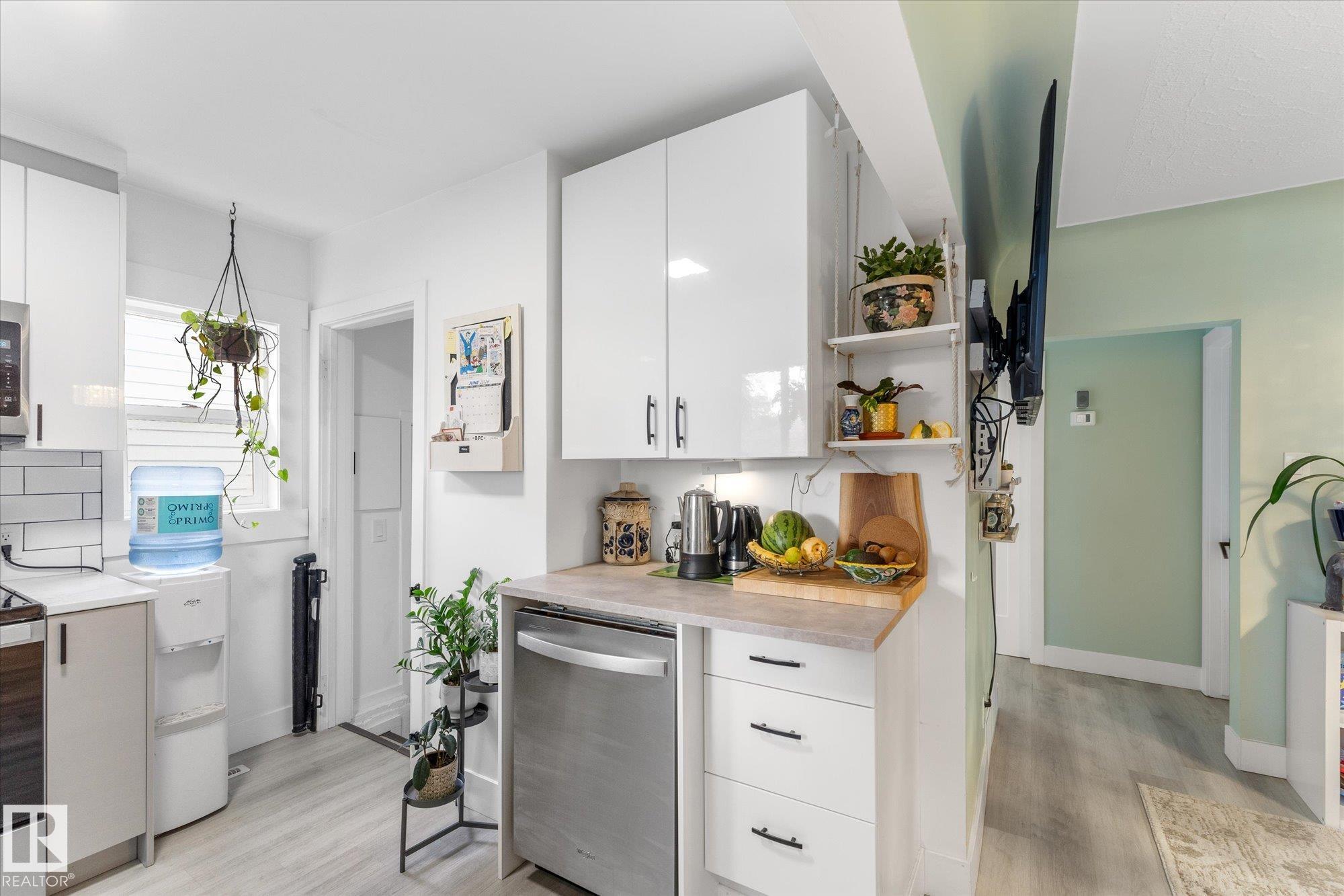Photo 10 at 12921 123a Street NW, Calder, Edmonton