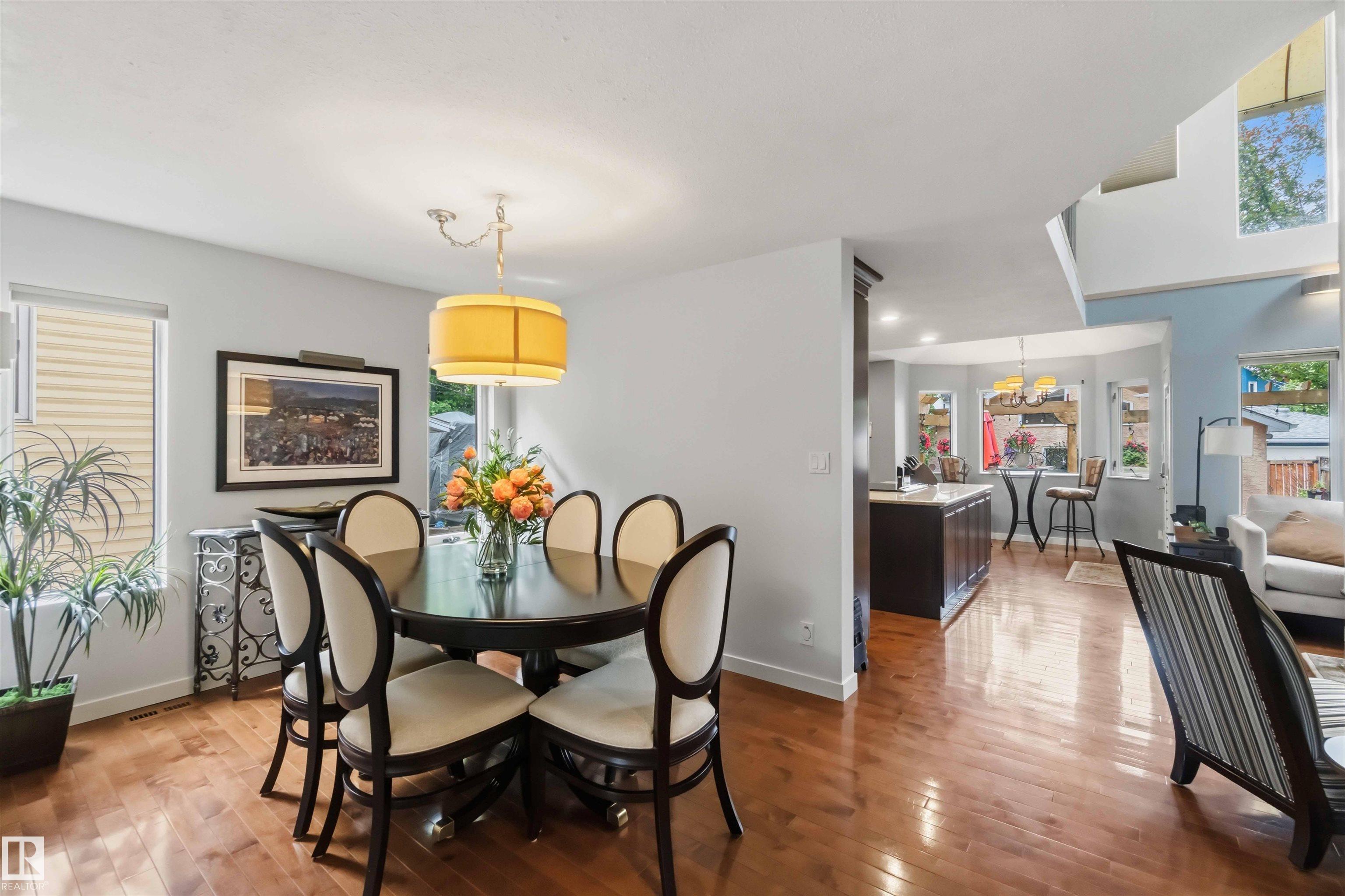 Photo 13 at 9730 95 Street NW, Cloverdale, Edmonton