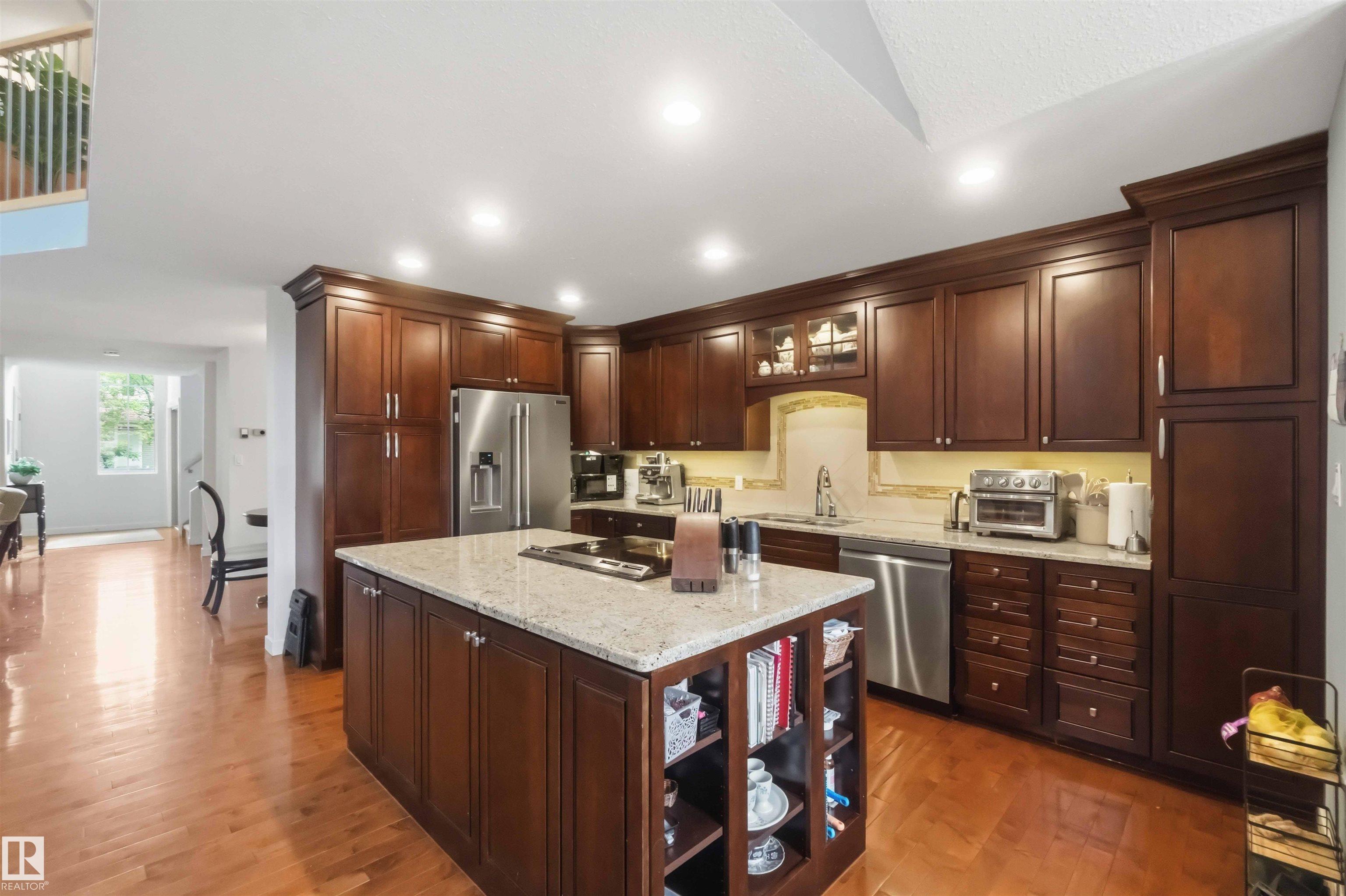 Photo 23 at 9730 95 Street NW, Cloverdale, Edmonton