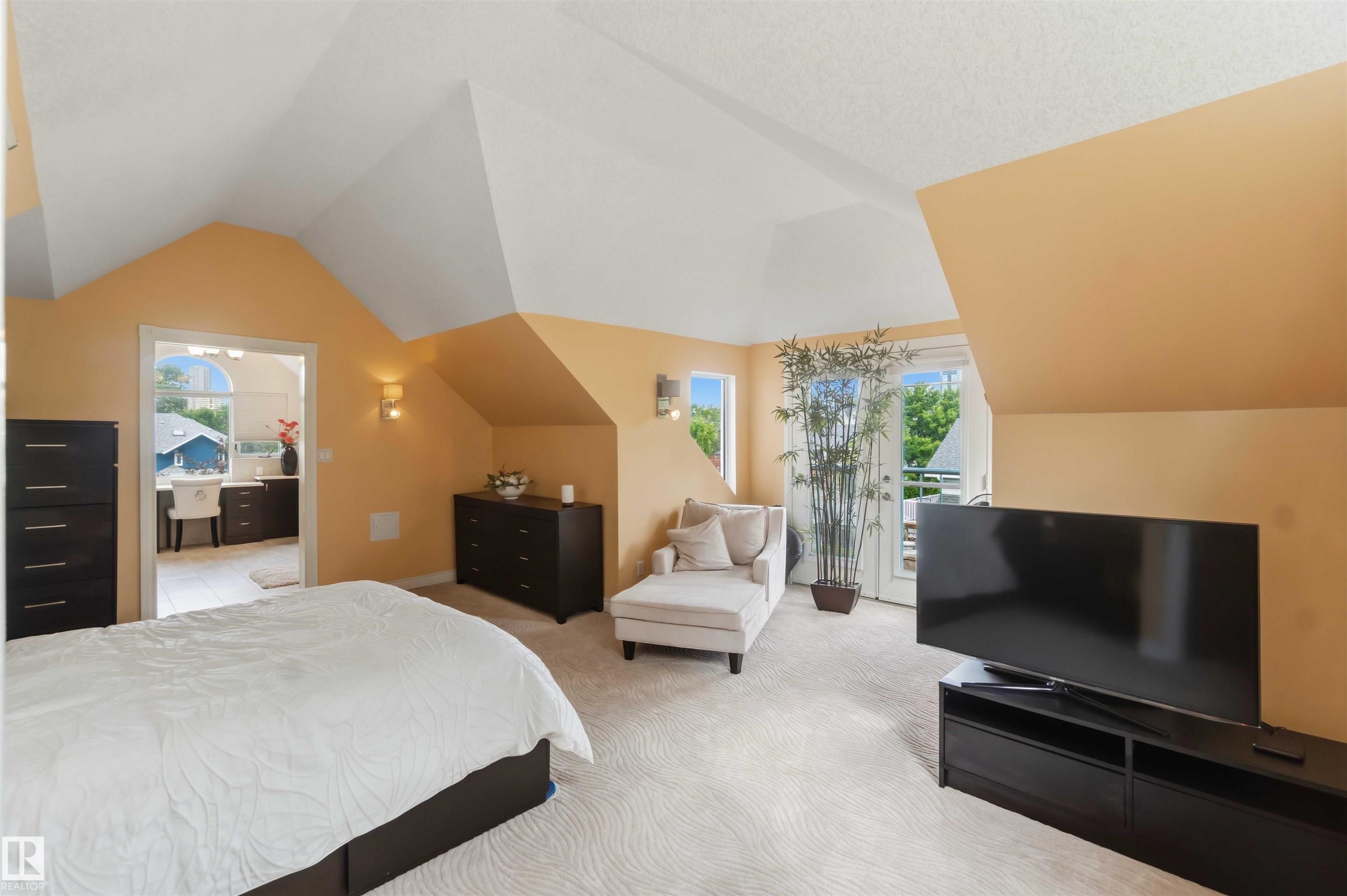 Photo 40 at 9730 95 Street NW, Cloverdale, Edmonton