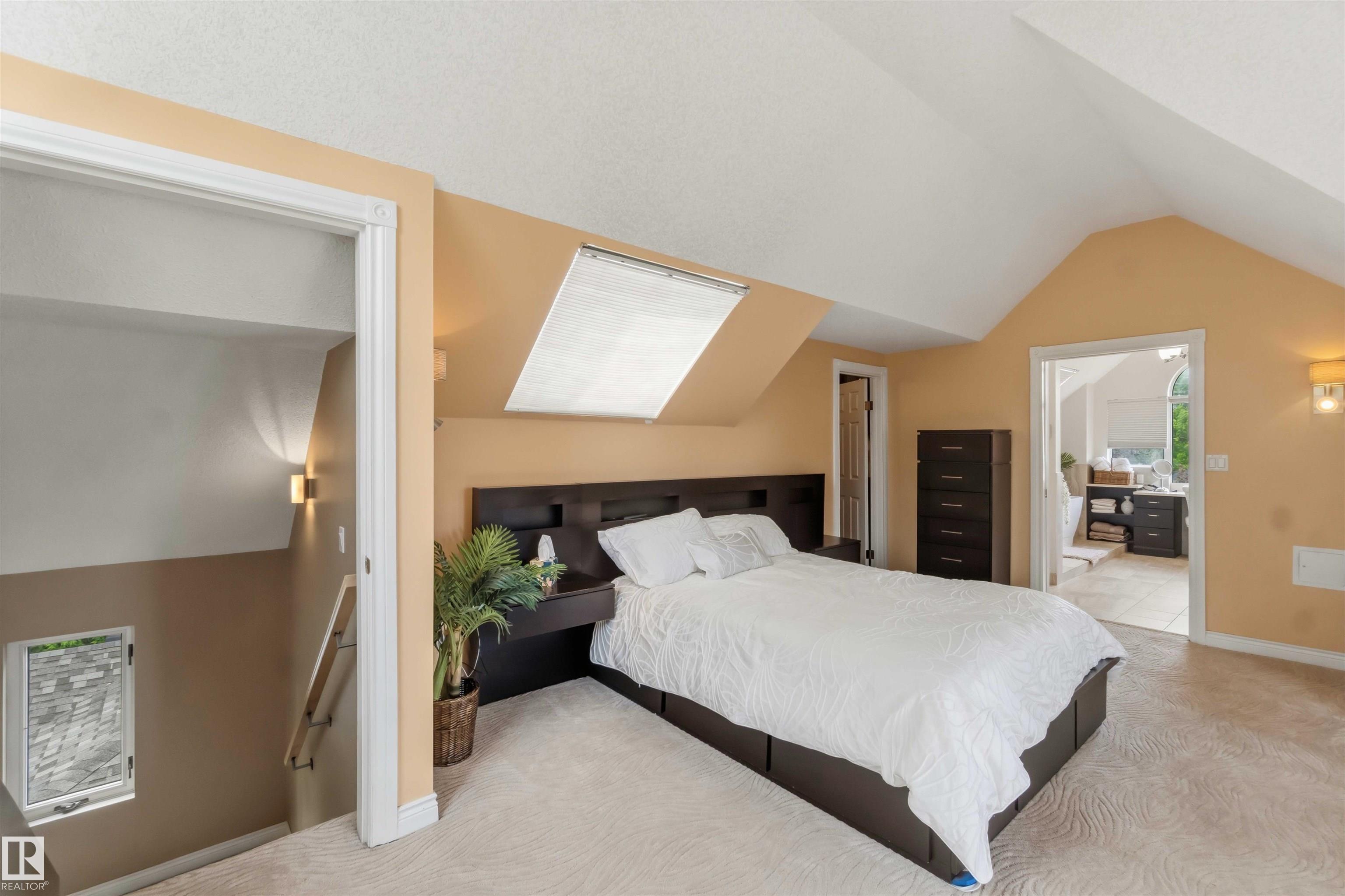 Photo 41 at 9730 95 Street NW, Cloverdale, Edmonton