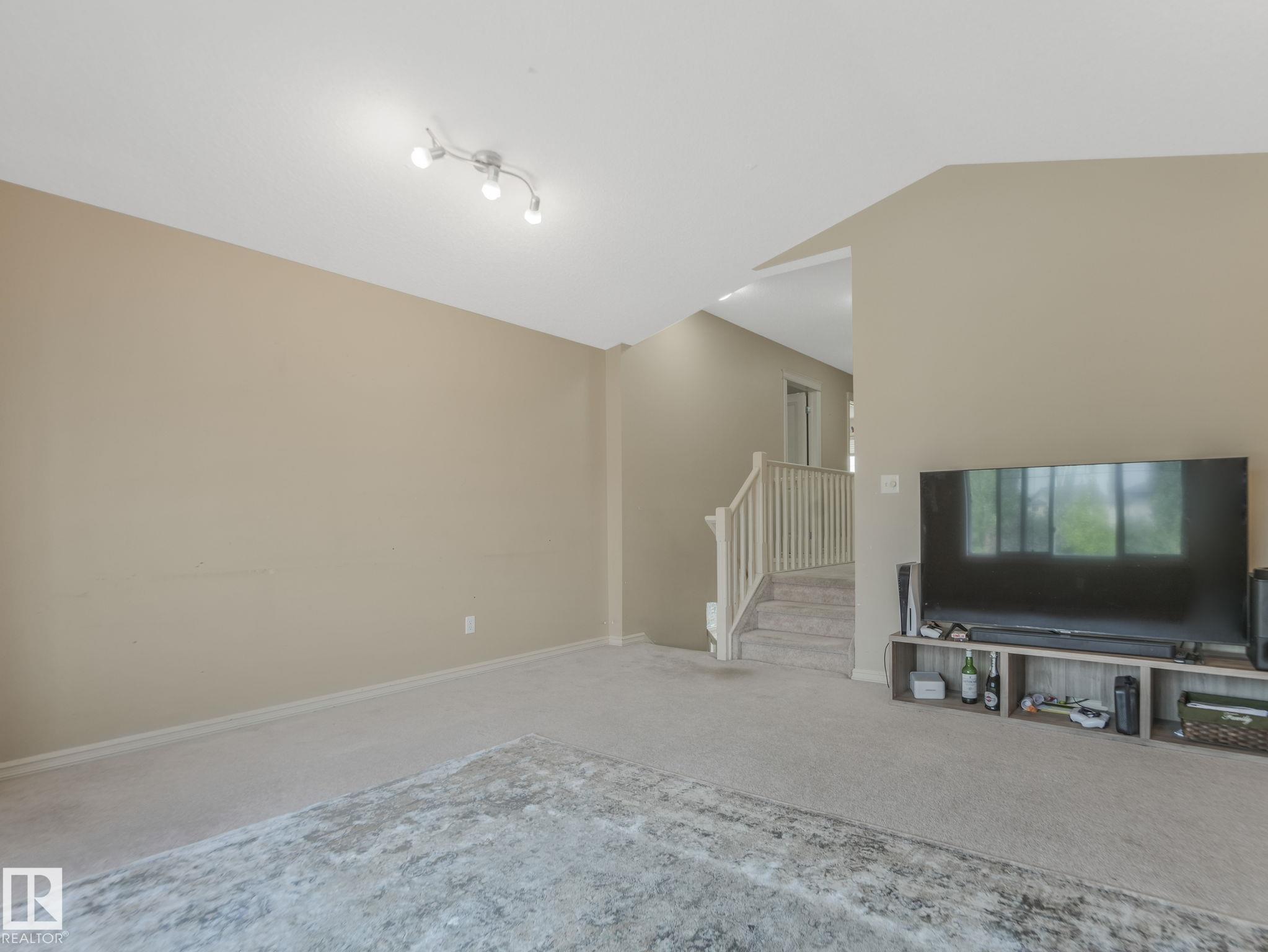 Photo 42 at 6303 4 Avenue SW, Charlesworth, Edmonton