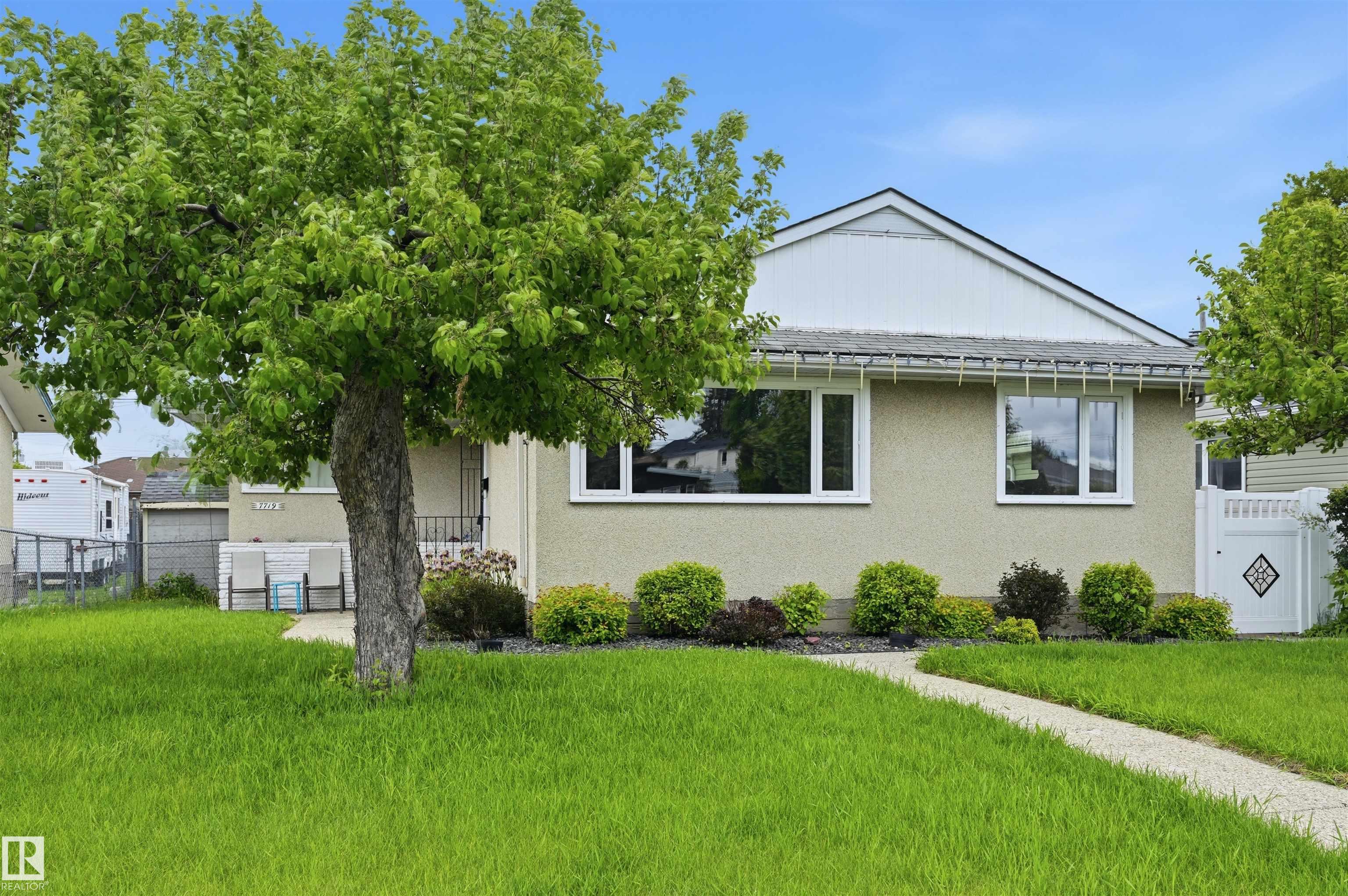 7719 71 Avenue NW, Avonmore, Edmonton