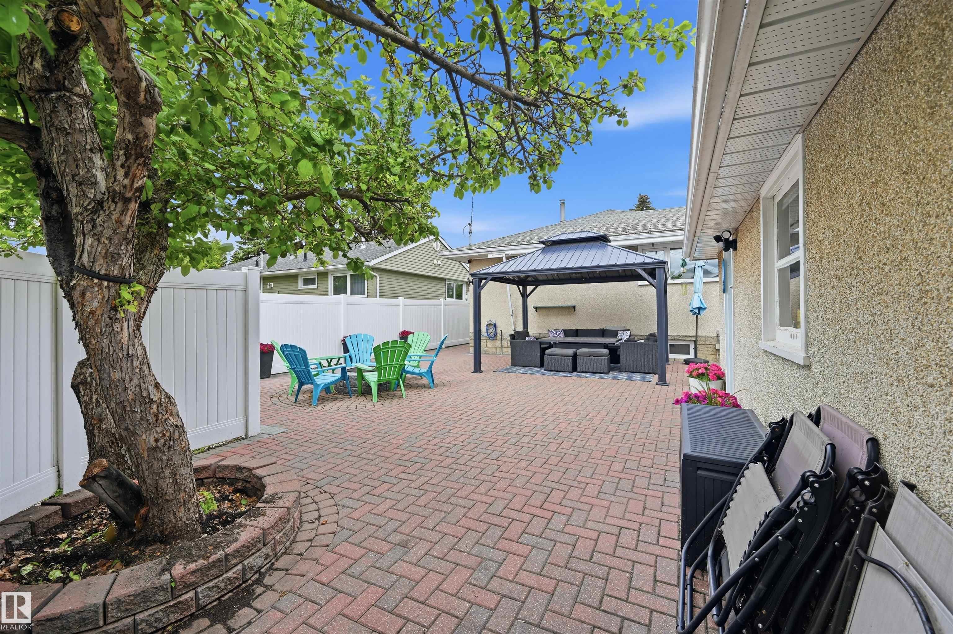 Photo 32 at 7719 71 Avenue NW, Avonmore, Edmonton