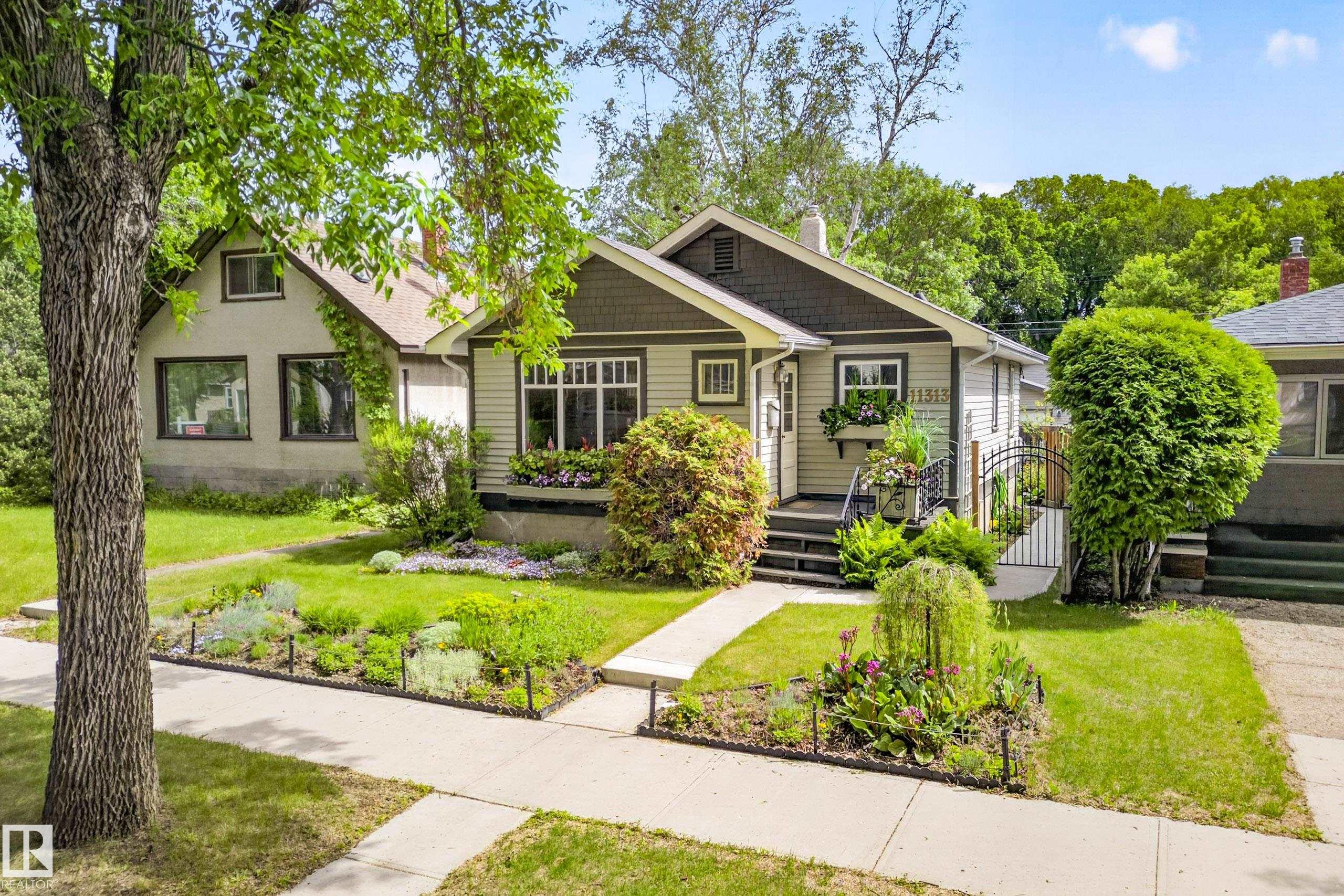 11313 67 Street NW, Highlands, Edmonton